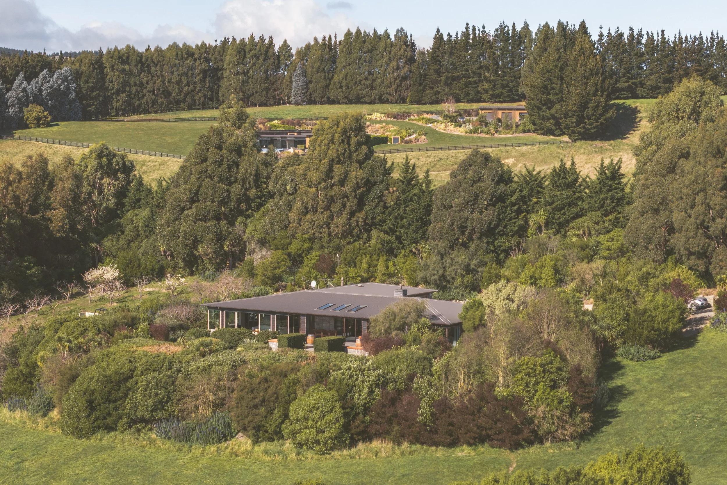 Panoramic view of Waipuna Estate showcasing the beautiful countryside and outdoor wedding spaces