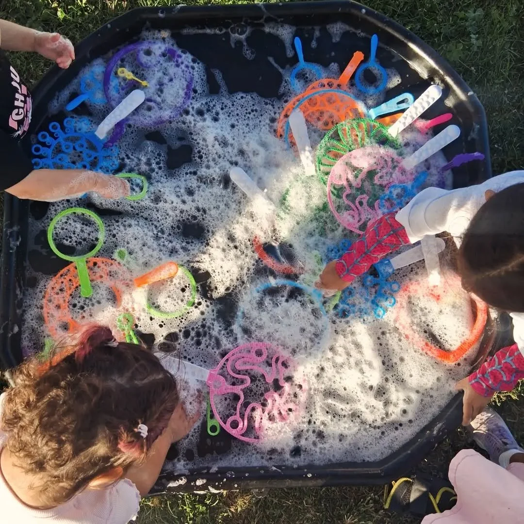 Bubble bubble POP! It's Harvest Festival season! 

Thanks for having us @stonegatepto!