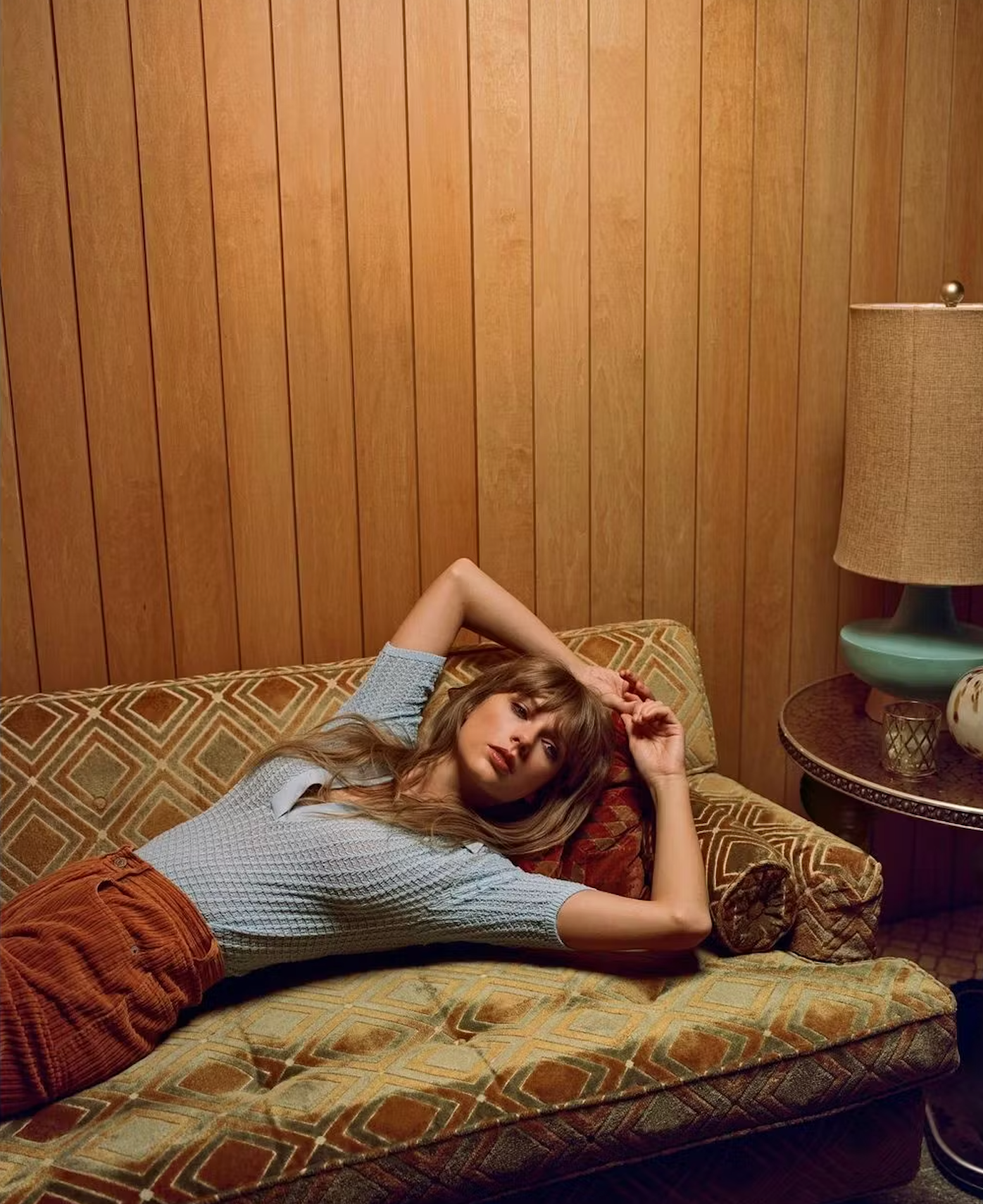 TAYLOR SWIFT FOR ANTI HERO IN COLLABORATION  