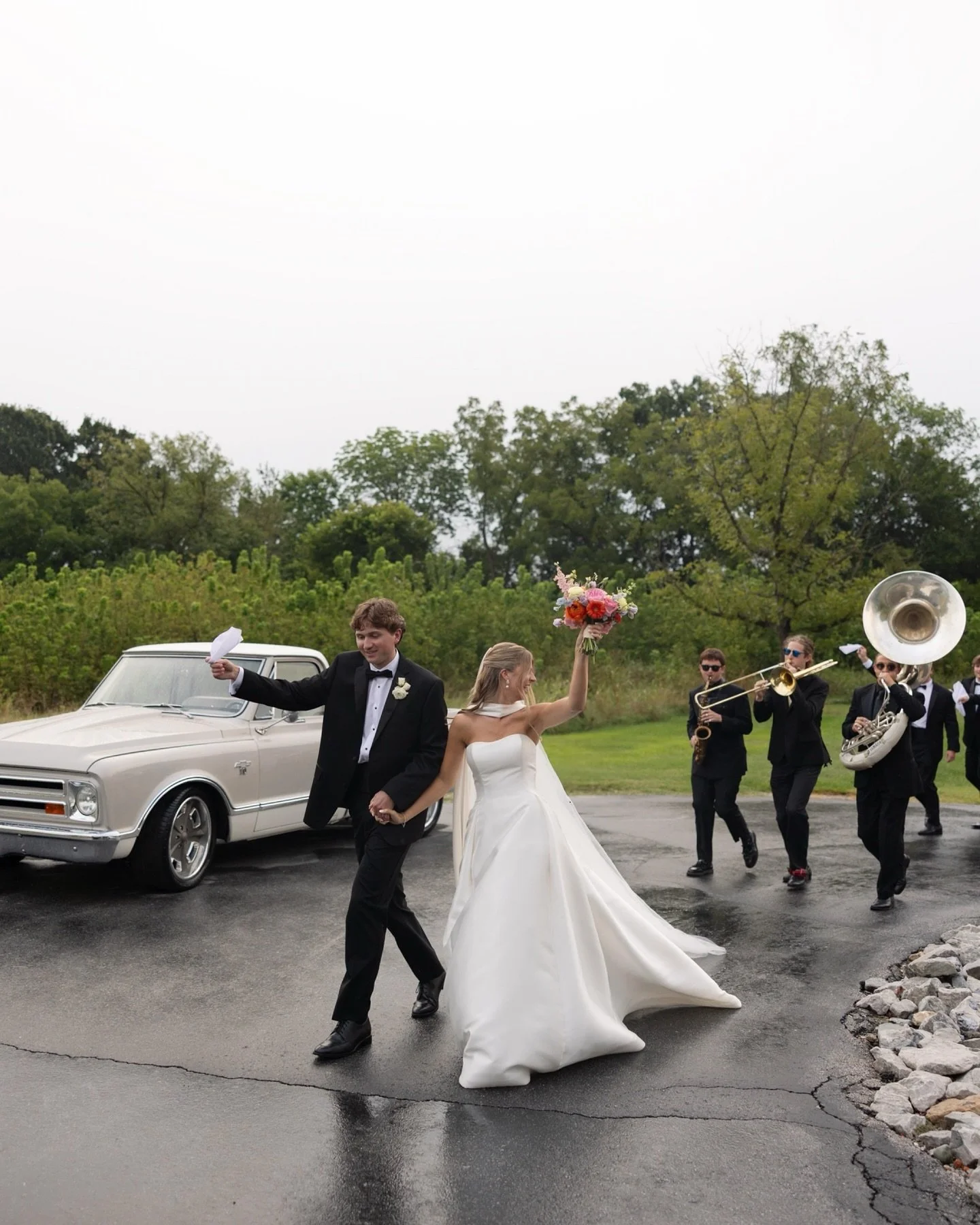 Get out your saxophones for this Louisiana Second-Line tradition leading to the Leak&rsquo;s best party ever 🎷🐊❤️&zwj;🔥 swans on the cake!! crowd surfing!! beads for everyone!! a vintage Chevy getaway car with a kiss in the rain!! 

Vendors:
Venue