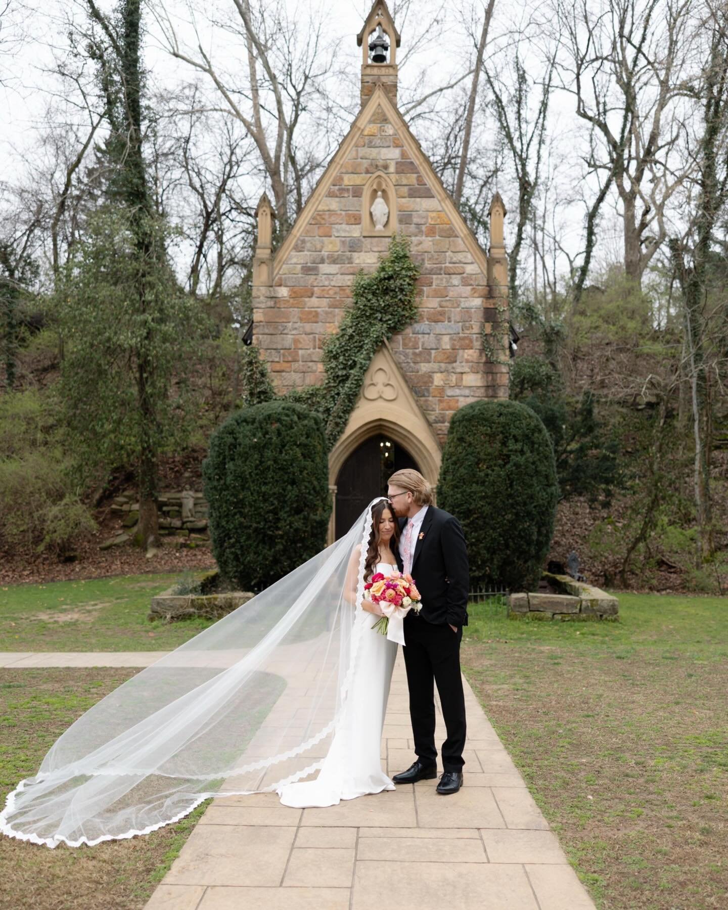 HOLLY + ELLIOT PT. 1 the joy of just getting married!!! 

Reception details to come ❤️&zwj;🔥🪩
VENDOR TEAM: 
Wedding Planning + Design: @stephaniebentonevents
Photographer: @emily.hendrickphotography
Venue: @theballroomatistreet
Ceremony: @st.cather