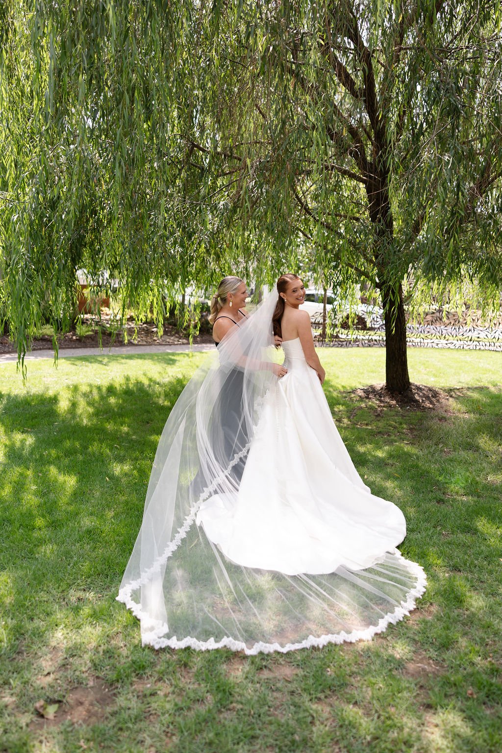 SophieAndersNowell_PreCeremony-96.jpg