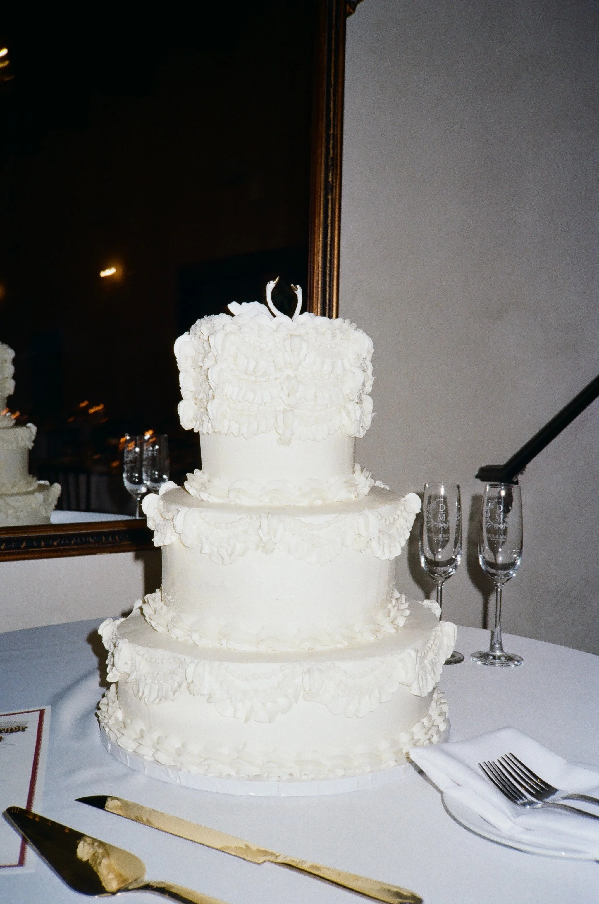 847329_0003.jpg