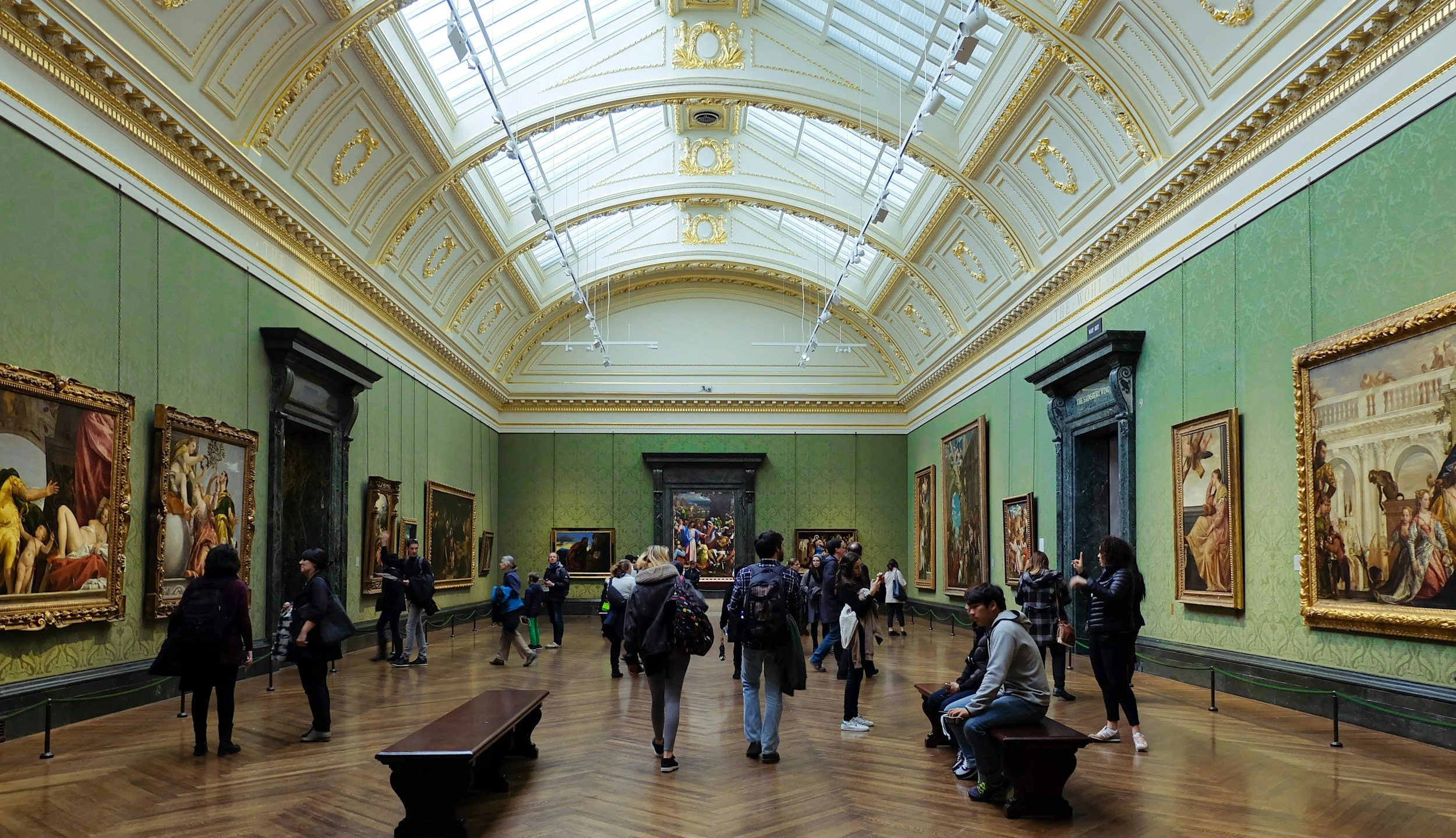 national gallery museum hall in london