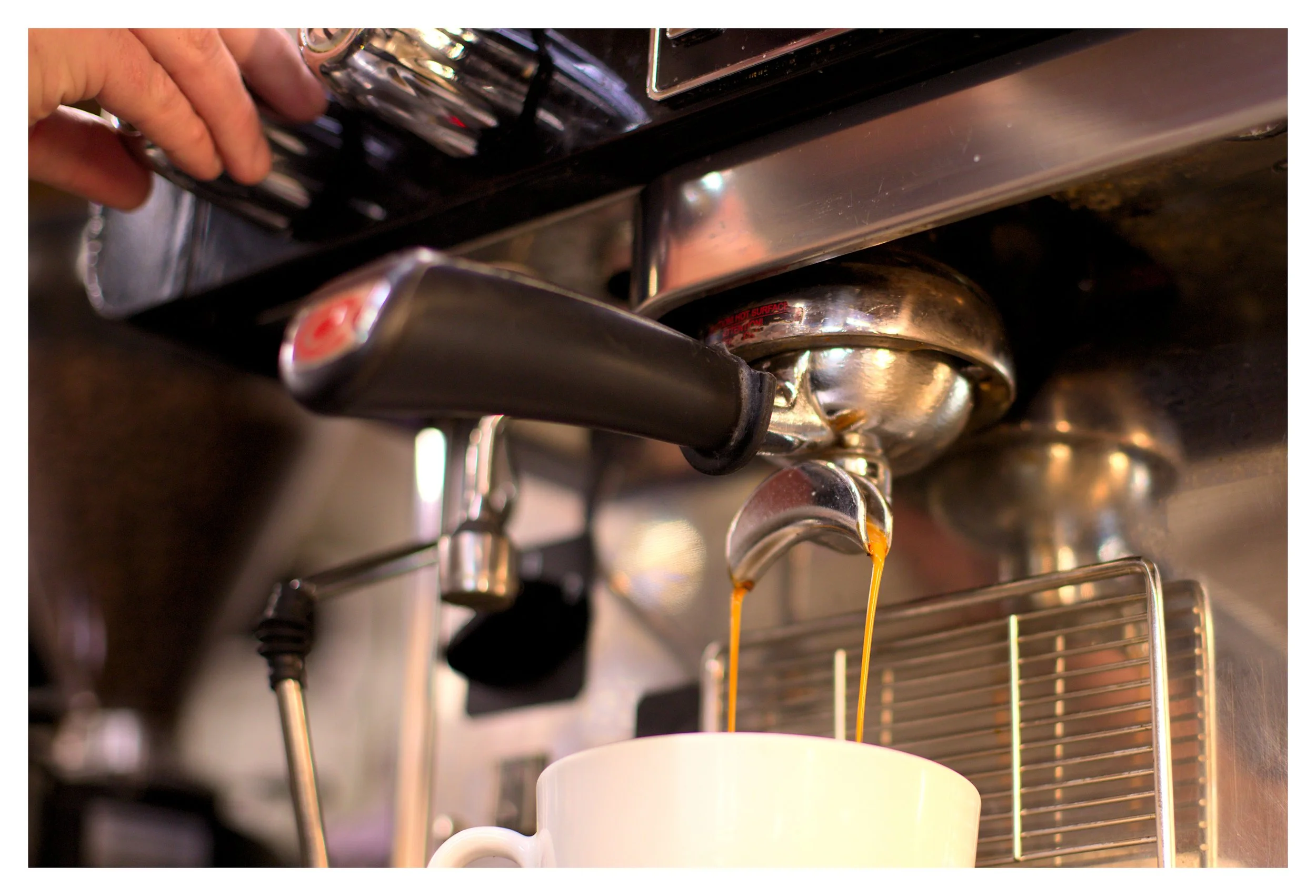 Red_Canyon_Cafe_Espresso_Pull_3.jpg