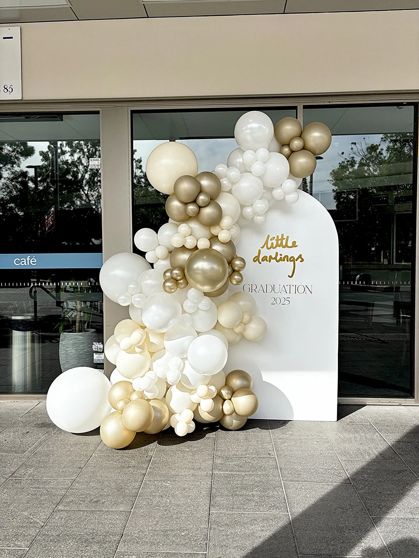 🎓✨ Graduation time at Little Darlings Cronulla! 
@littledarlingsii_cronulla 
Celebrating tiny humans taking BIG steps. 💛
A day full of proud smiles, excited hearts and memories these little ones will carry into their next chapter 📝