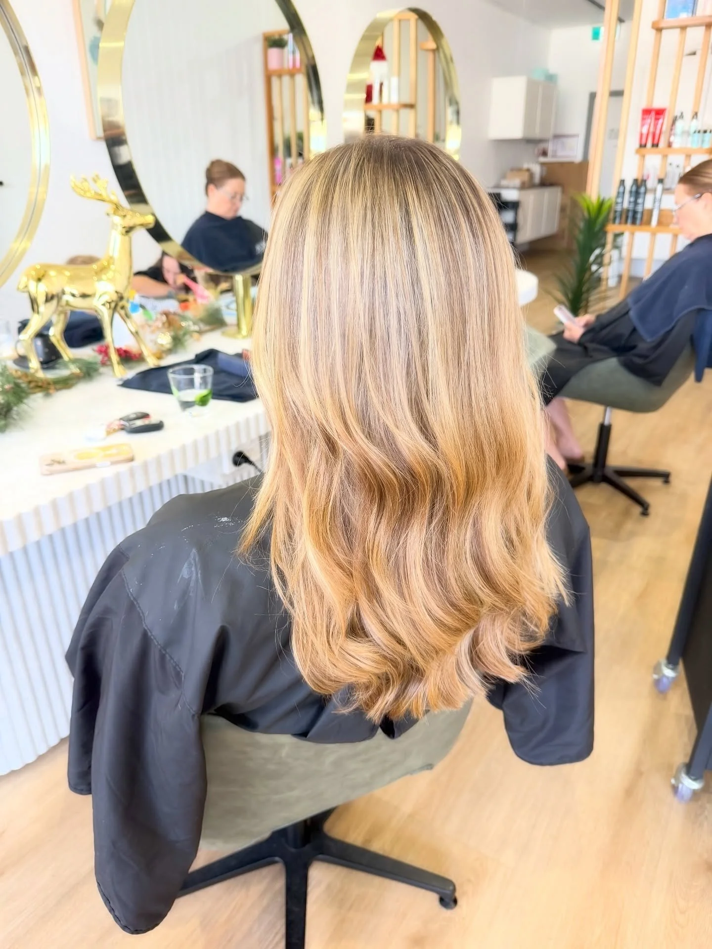 Summer glow up on angel face @lucyyevansss 💫☀️💫☀️