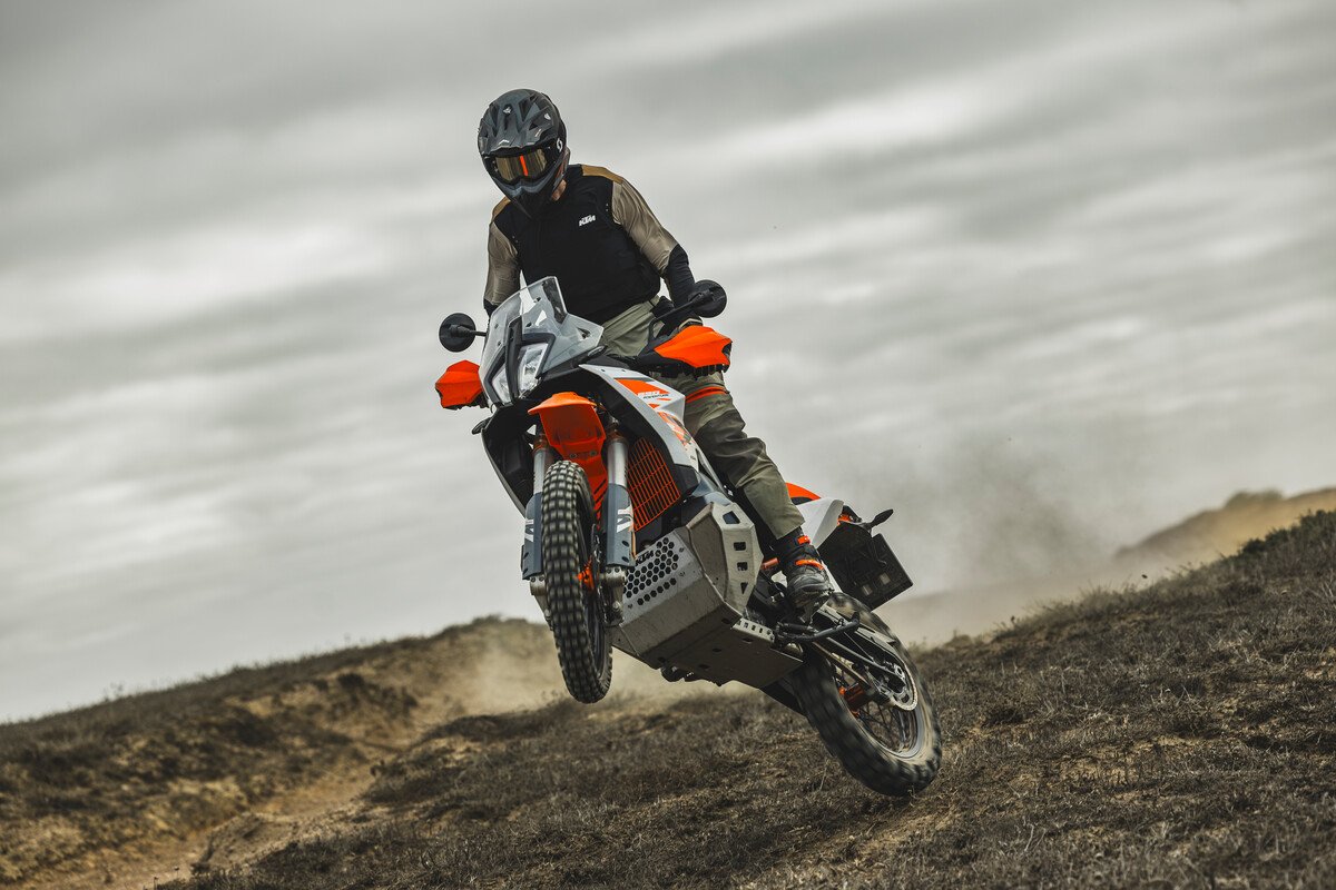 ECU removal KTM 790/890 Adventure