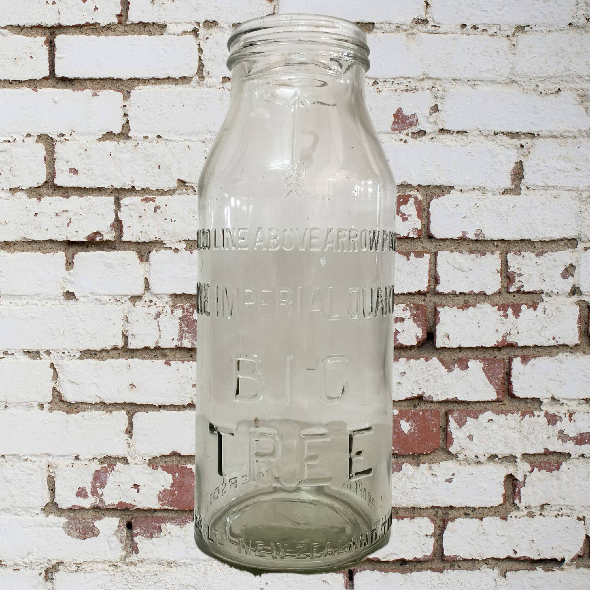 Lot 184 - Big Tree Motor Quart Oil Bottle