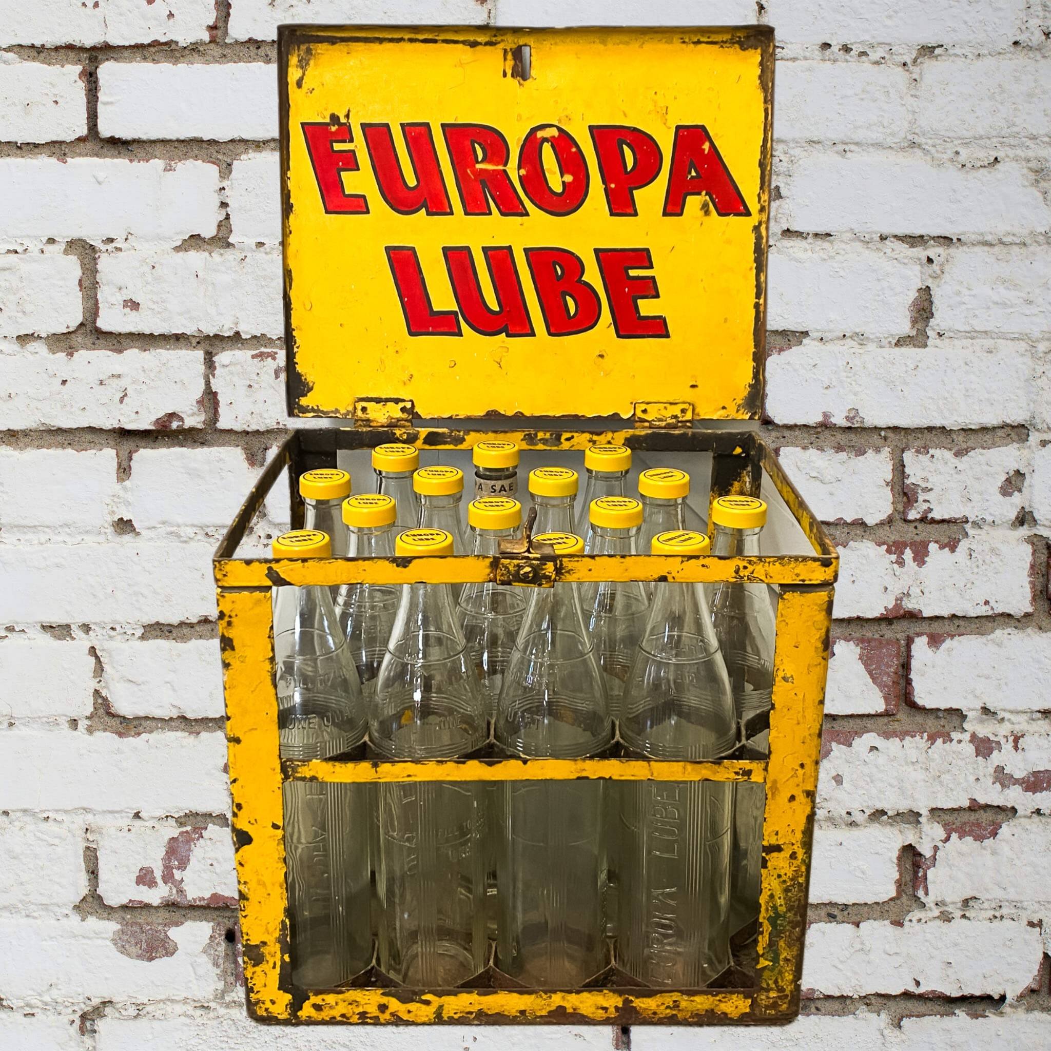 Lot 183 - Europa Lube Botte Rack + 15 Europa Bottles