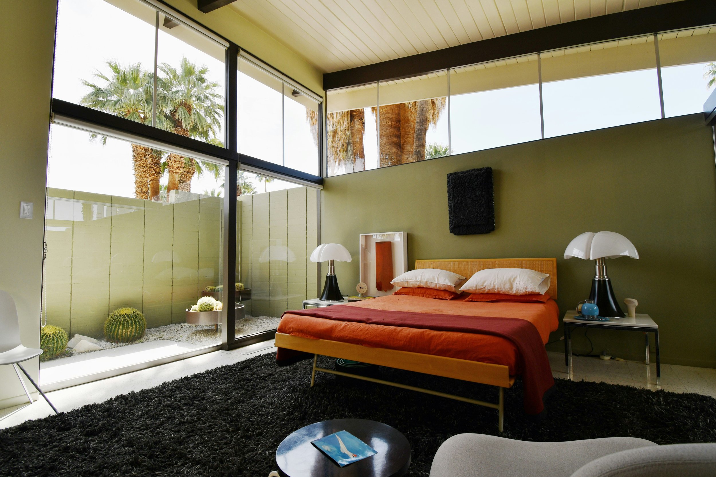 How to Mix Vintage and Modern Furniture Without Making Your Home Feel Dated