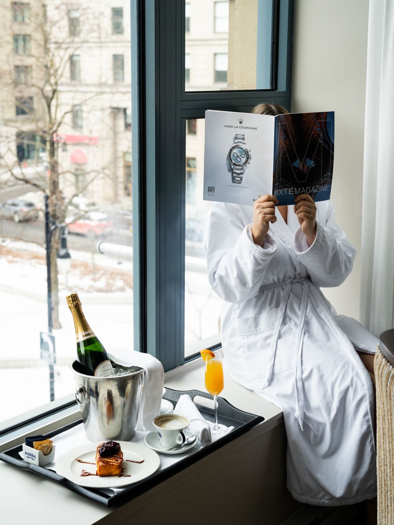 The perfect weekend staycation awaits. Votre week-end parfait vous attend.