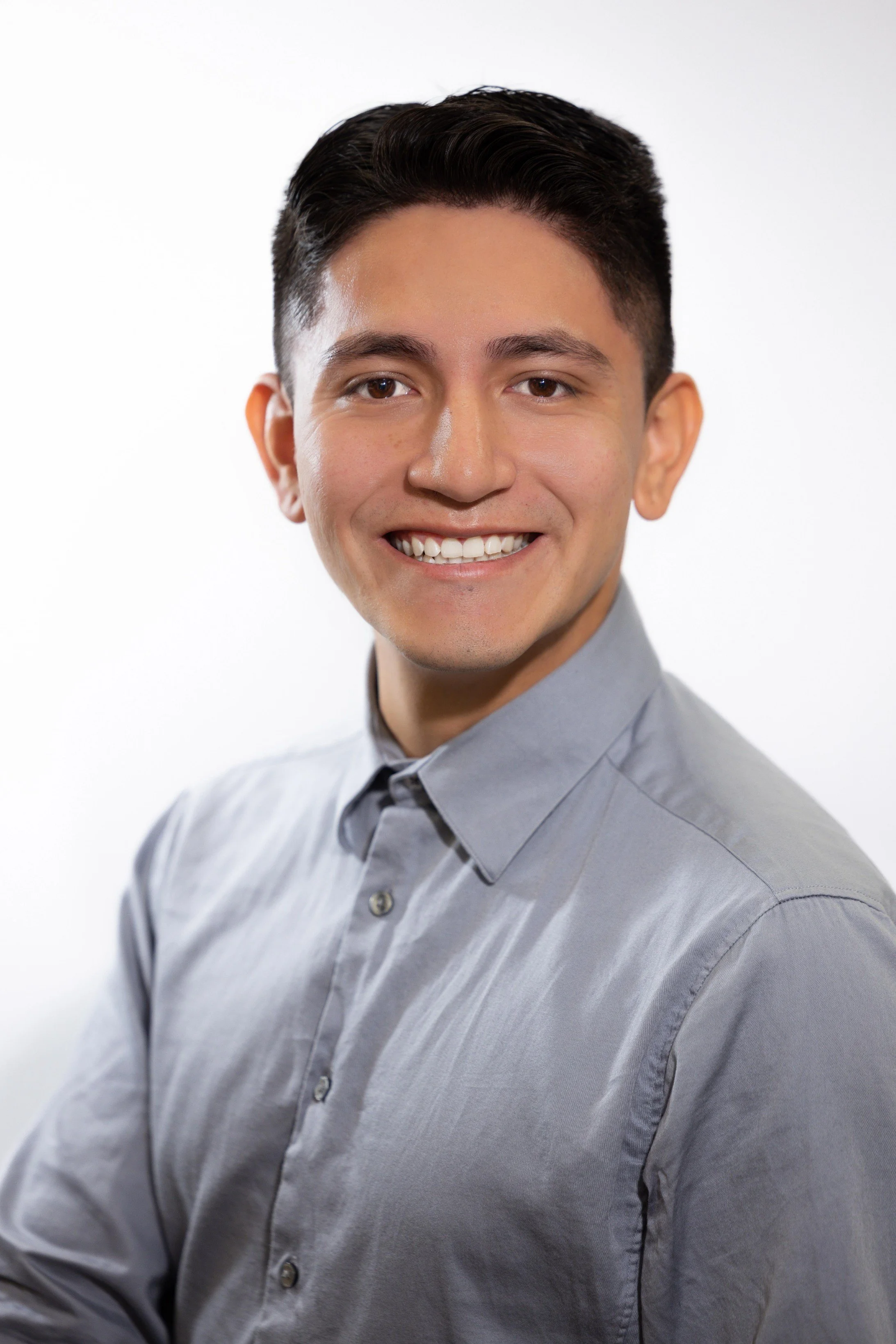 Headshot image of Ruben Sobreyra