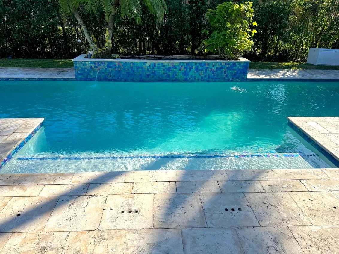 A successful reno in the books! 🙌🏻 
.
.
.
#BetterCallSalPools #PoolRenovation #SouthFloridaPools #DiamondBrite