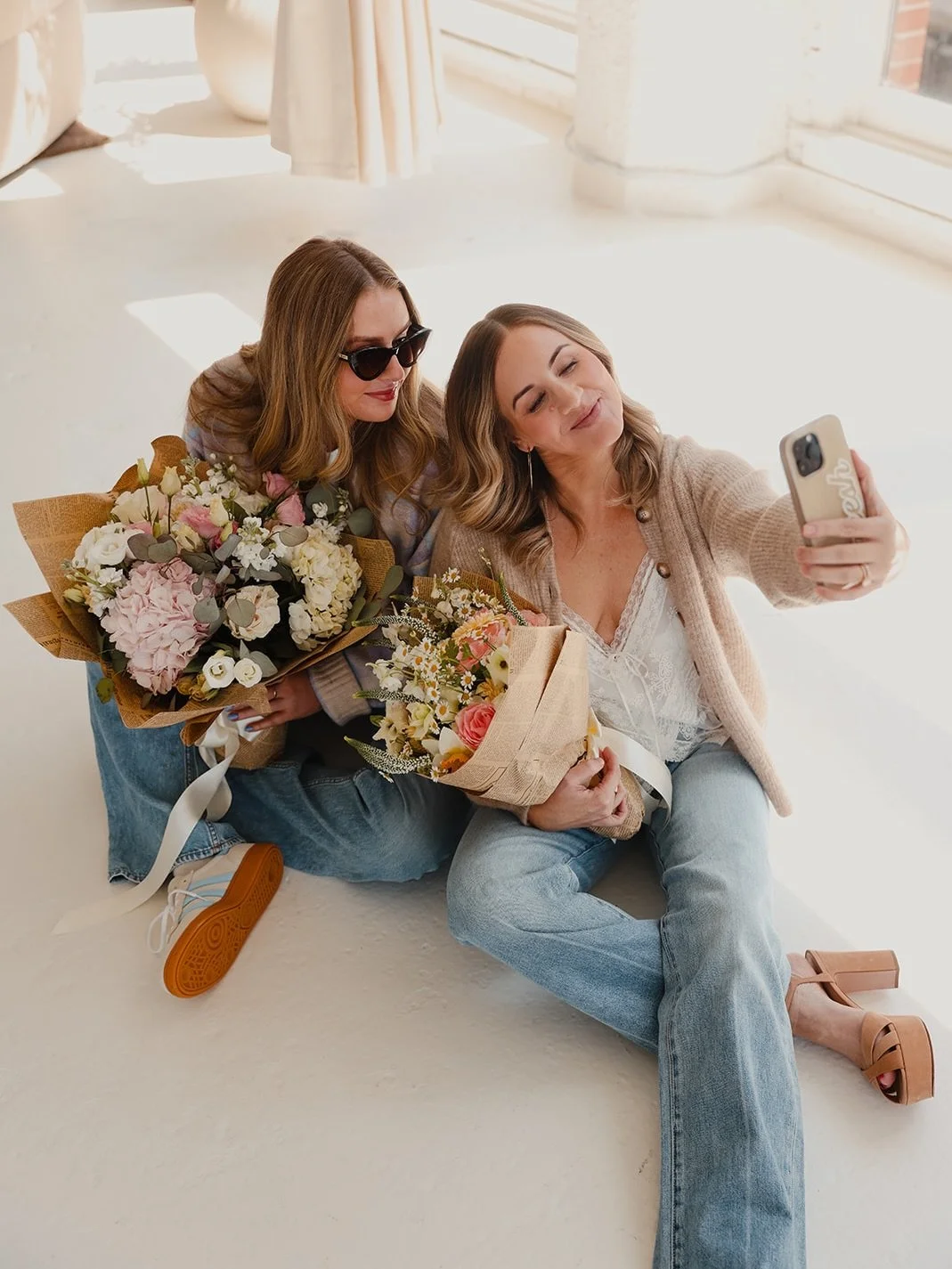 Photoshoot blooms💐 📸 @thefitz