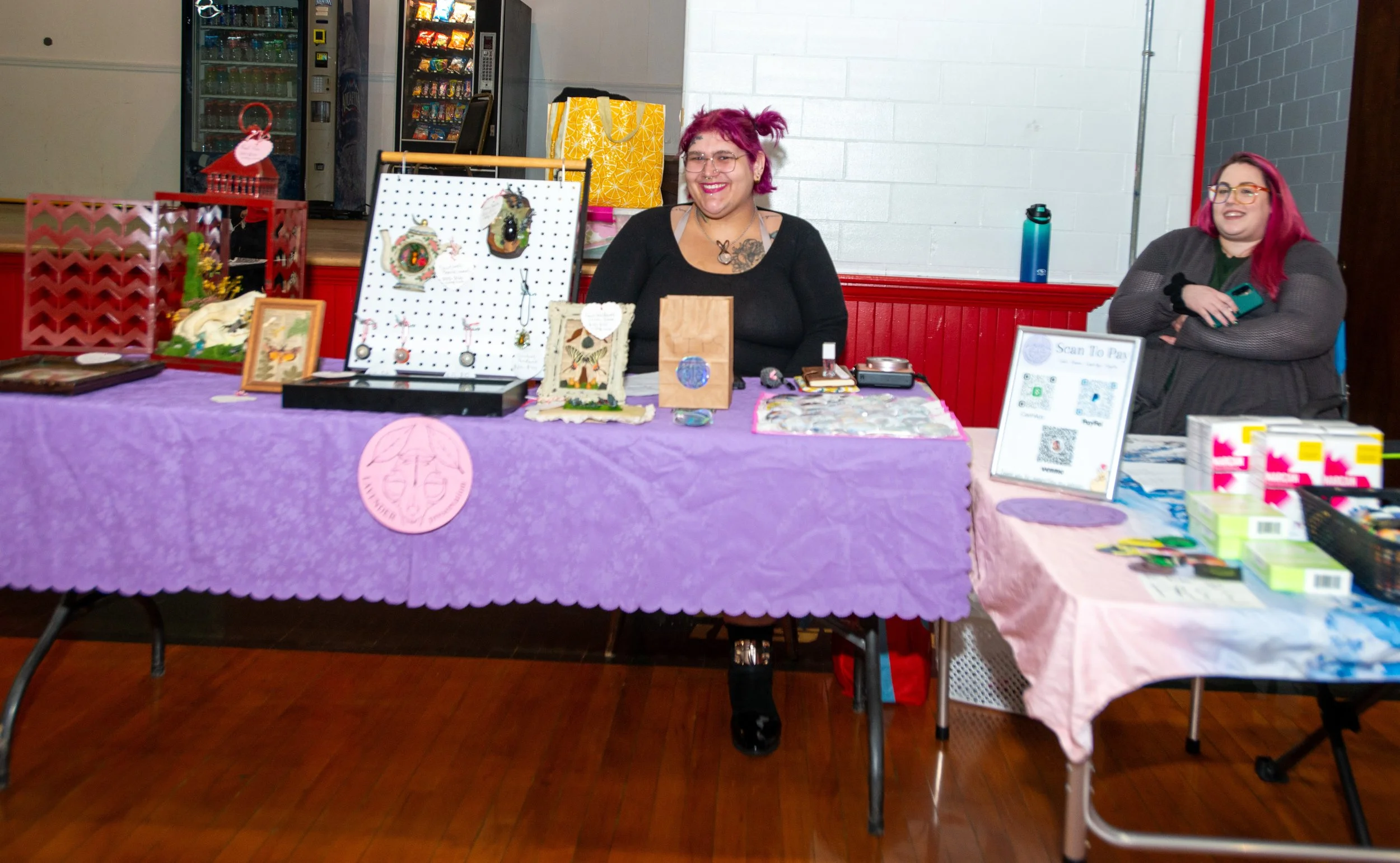 20251115_MVFF_Art Auction & Craft Show-01.JPG