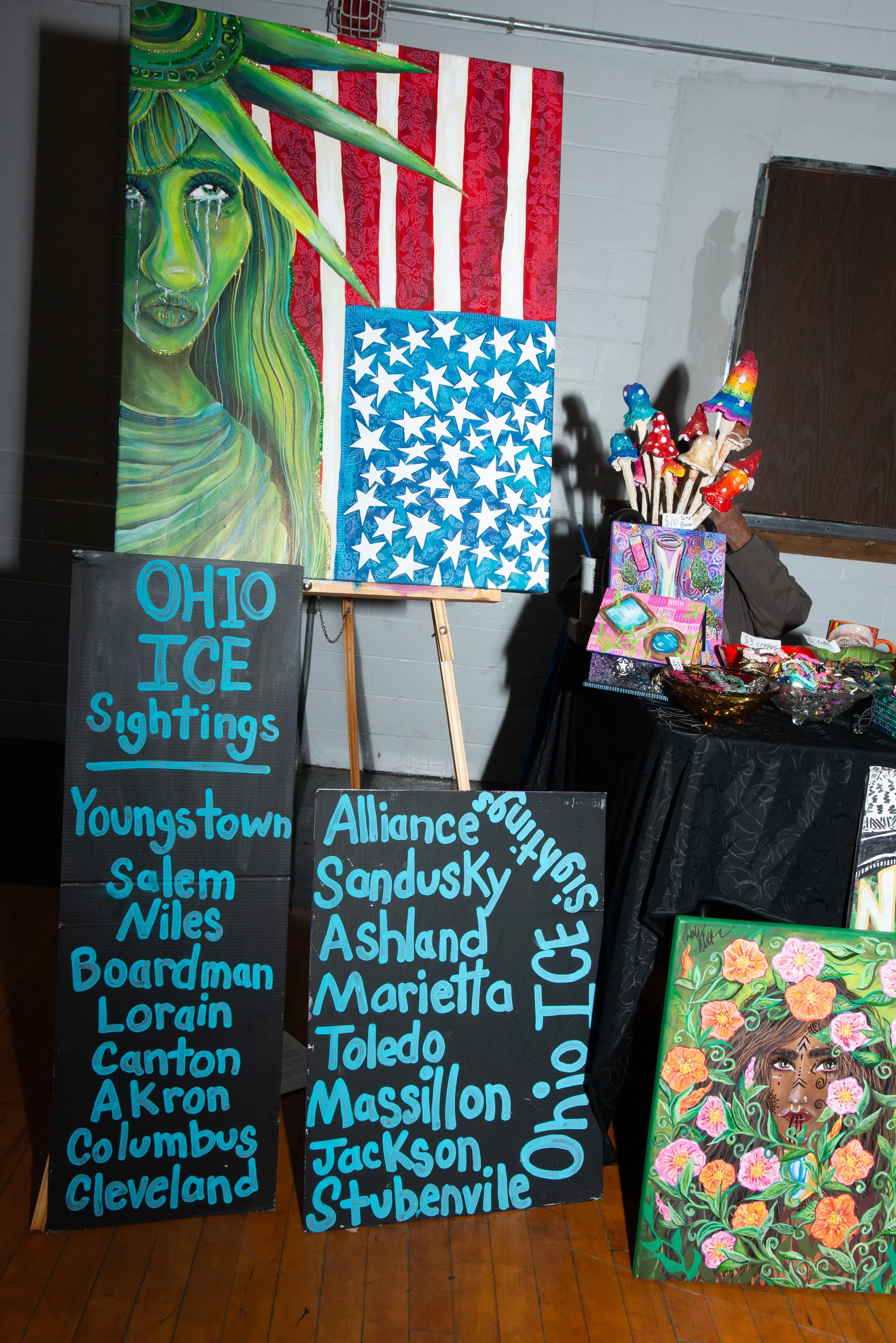 20251115_MVFF_Art Auction & Craft Show-11.JPG