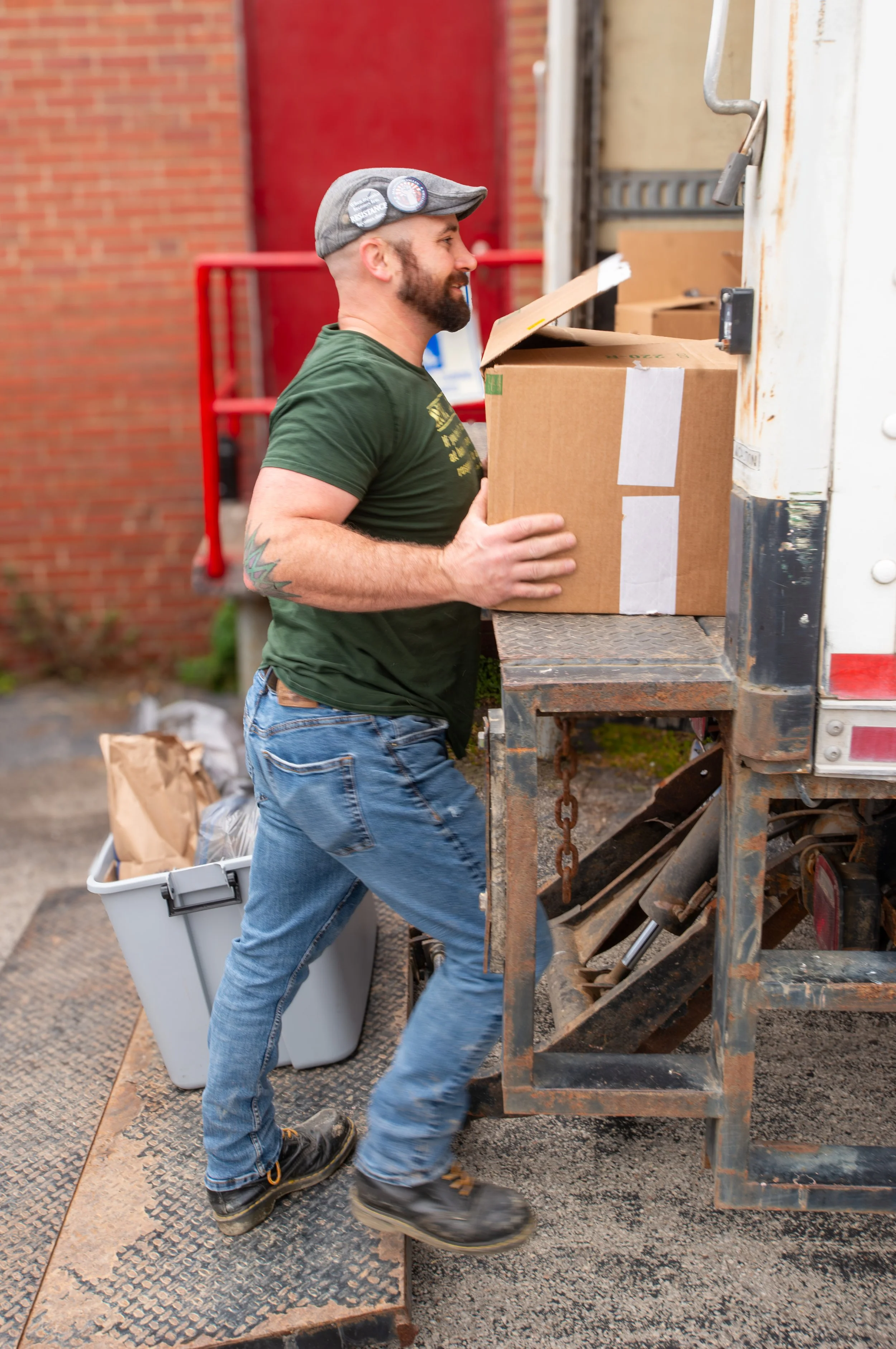 20251115_MVFF_Art Auction & Craft Show-14.JPG