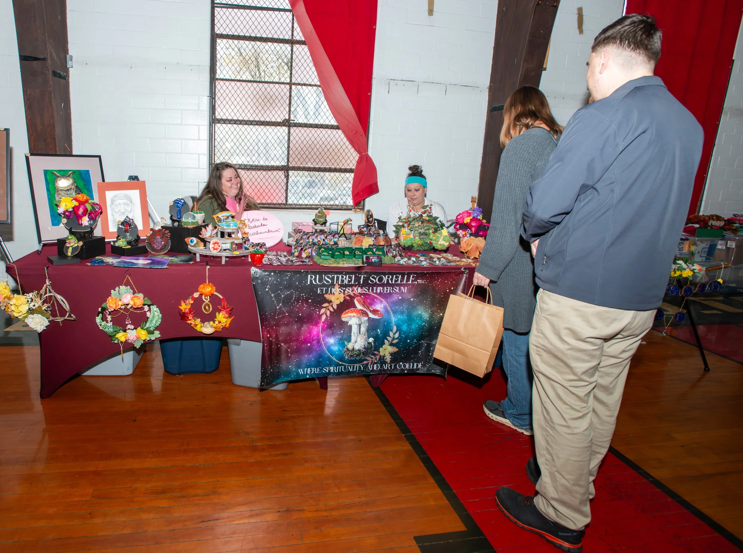 20251115_MVFF_Art Auction & Craft Show-20.JPG