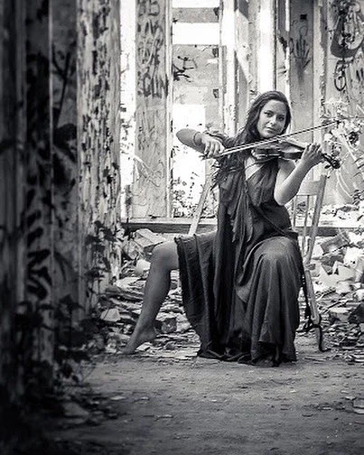 Thank you for the follow @davit.matevosyan and @fleurandthreads 😍 I really appreciate it!!