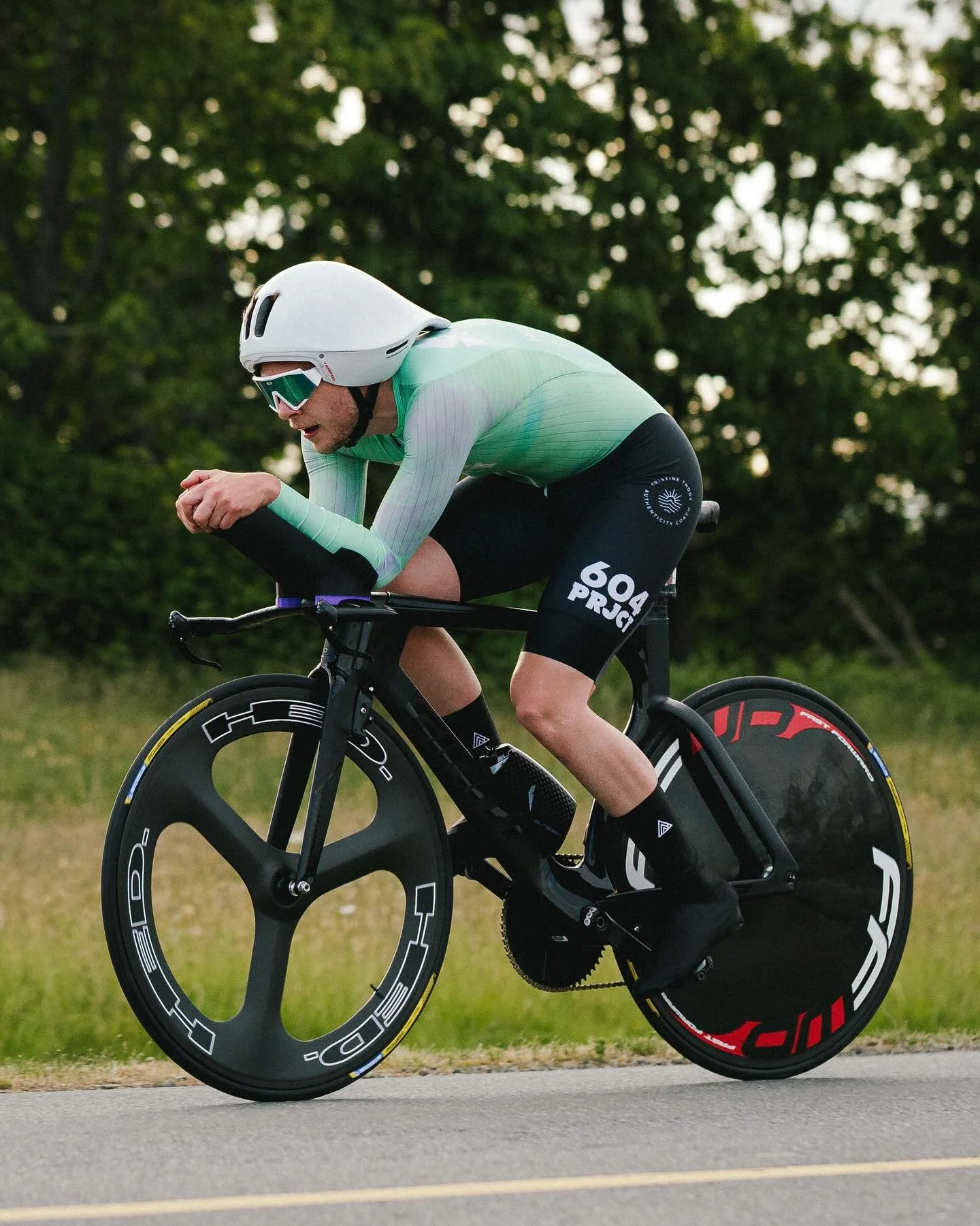 And just like that, July is over💨 But our race season isn&rsquo;t over quite yet! You can catch the @604prjct guys @tourdebowness this weekend, as well as Vancouver&rsquo;s weekly crits on Tuesday&rsquo;s with @escapevelocityrideclub and Thursday&rs