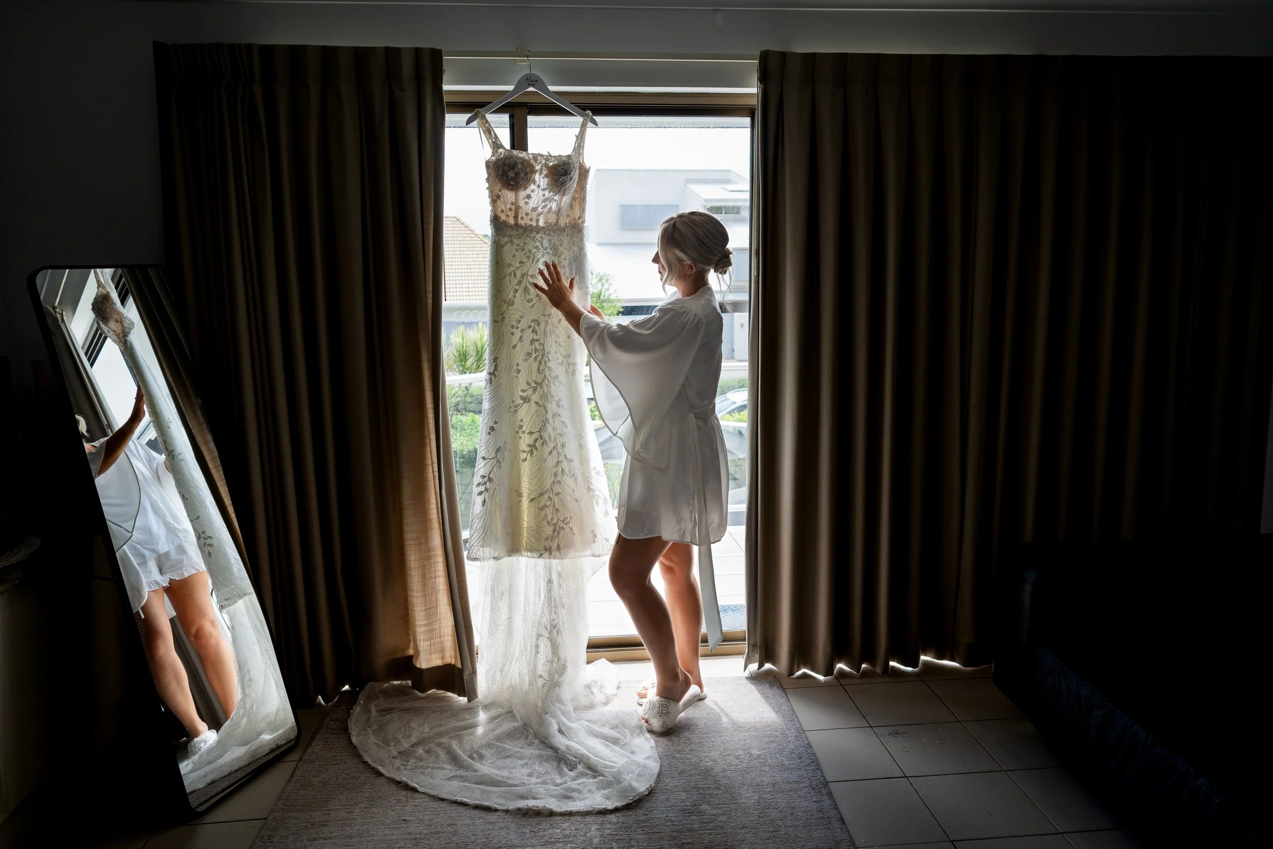 Alicia and Mitch Sneak Peak (4).jpg