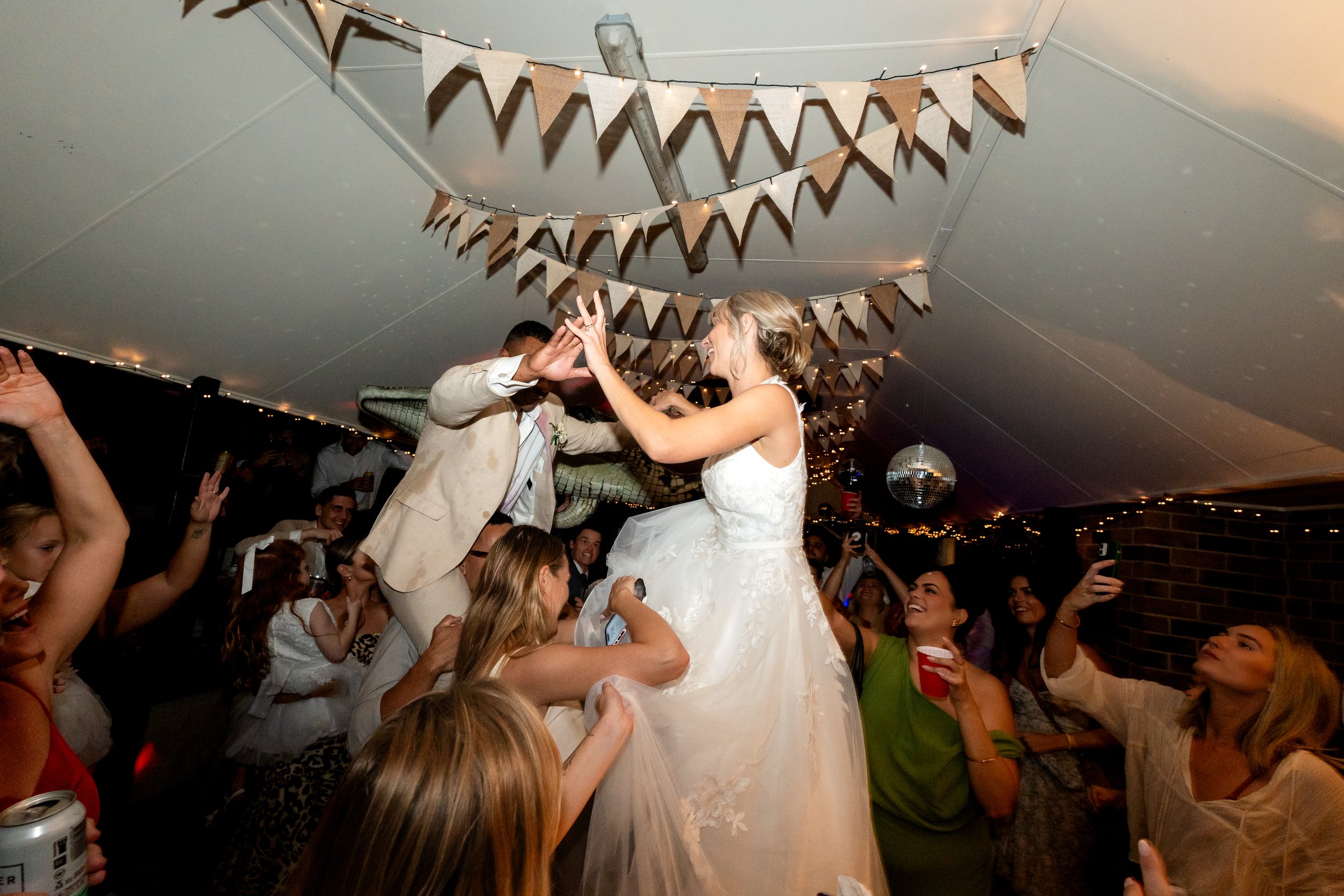 Lucy and Thommy Sneak Peak-28.jpg