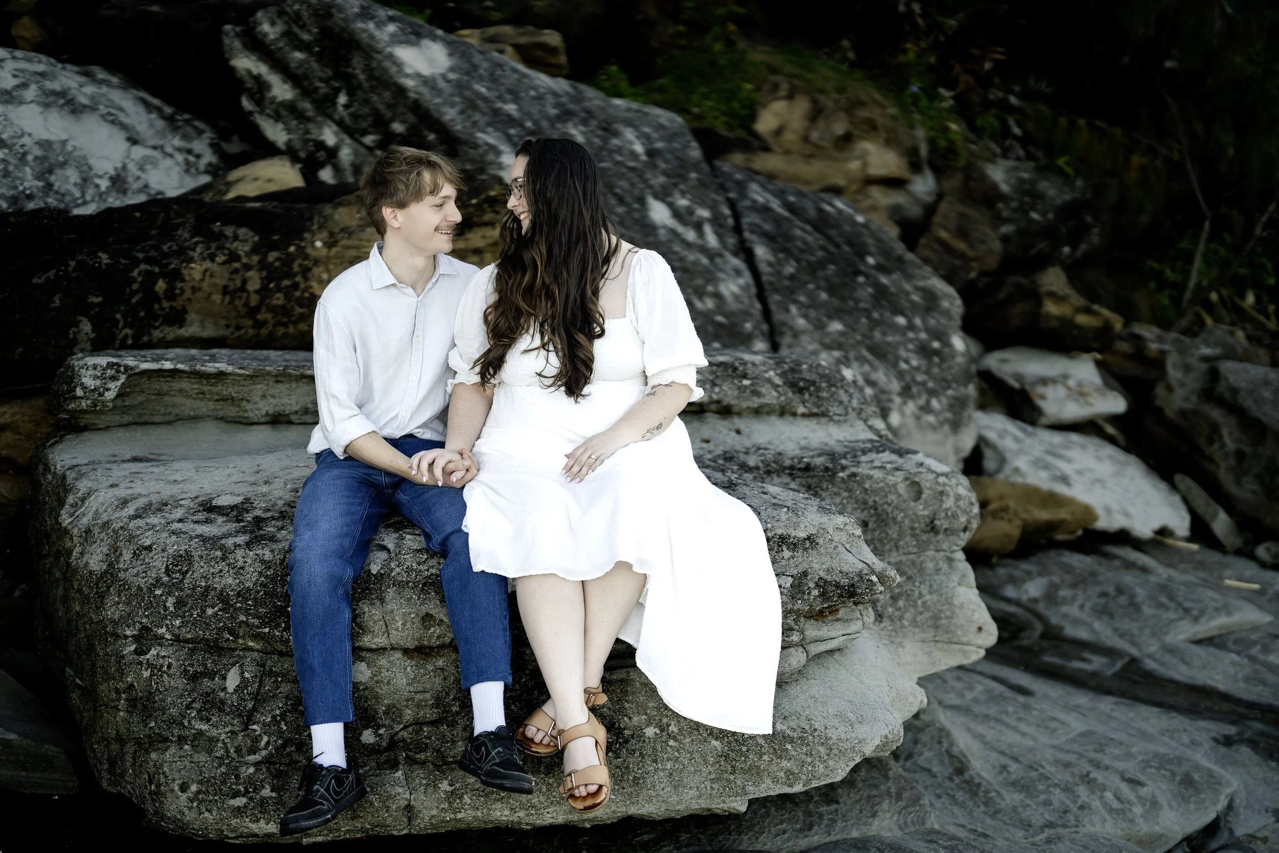 Amy and Ben Sneak Peak-5.jpg