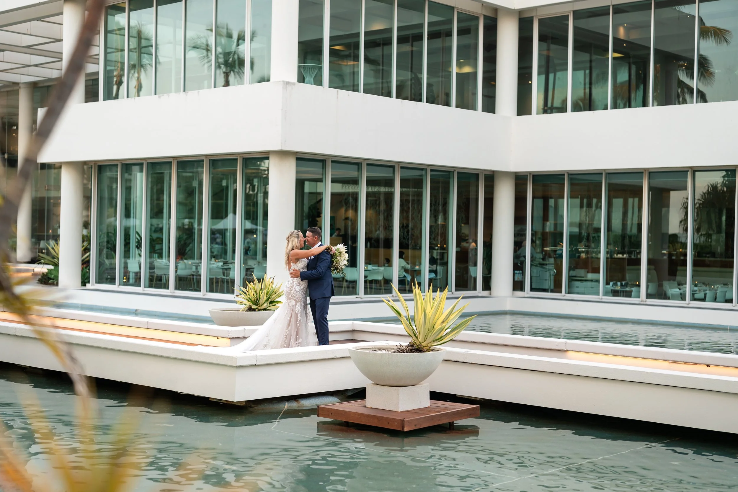 Kylie and Wes  Sneak Peak (13).jpg