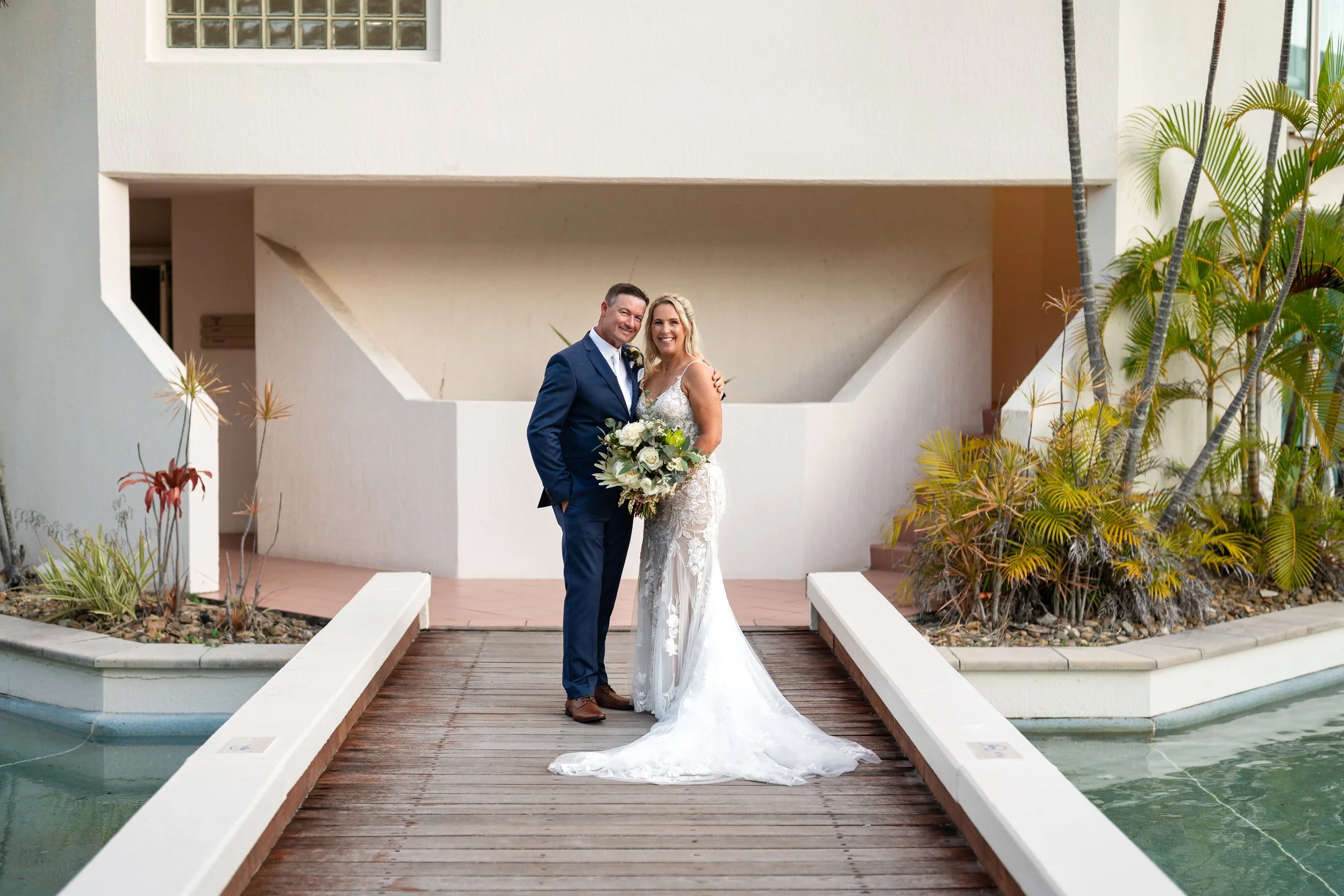 Kylie and Wes  Sneak Peak (10).jpg