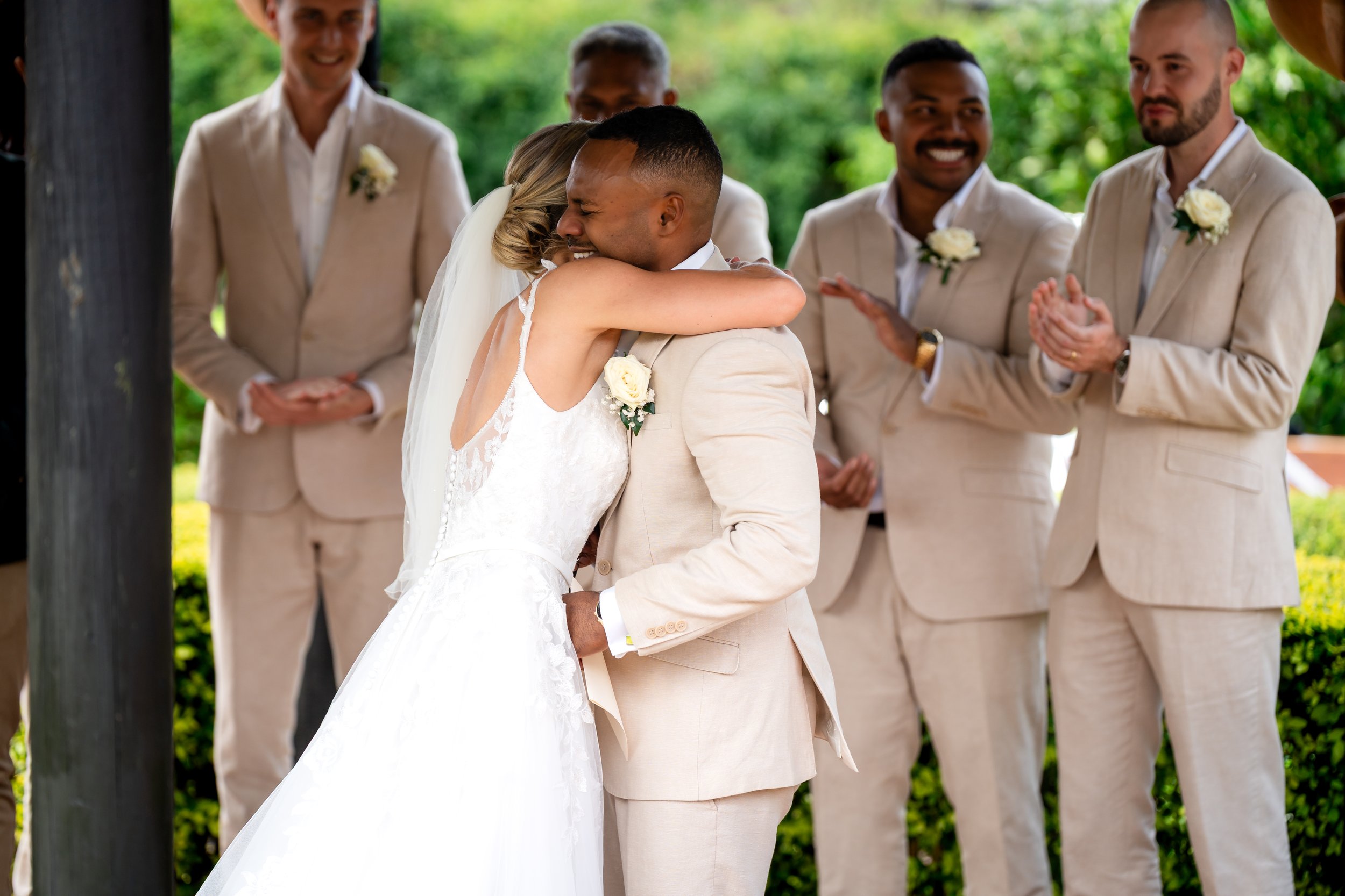 Lucy and Thommy Sneak Peak-3.jpg