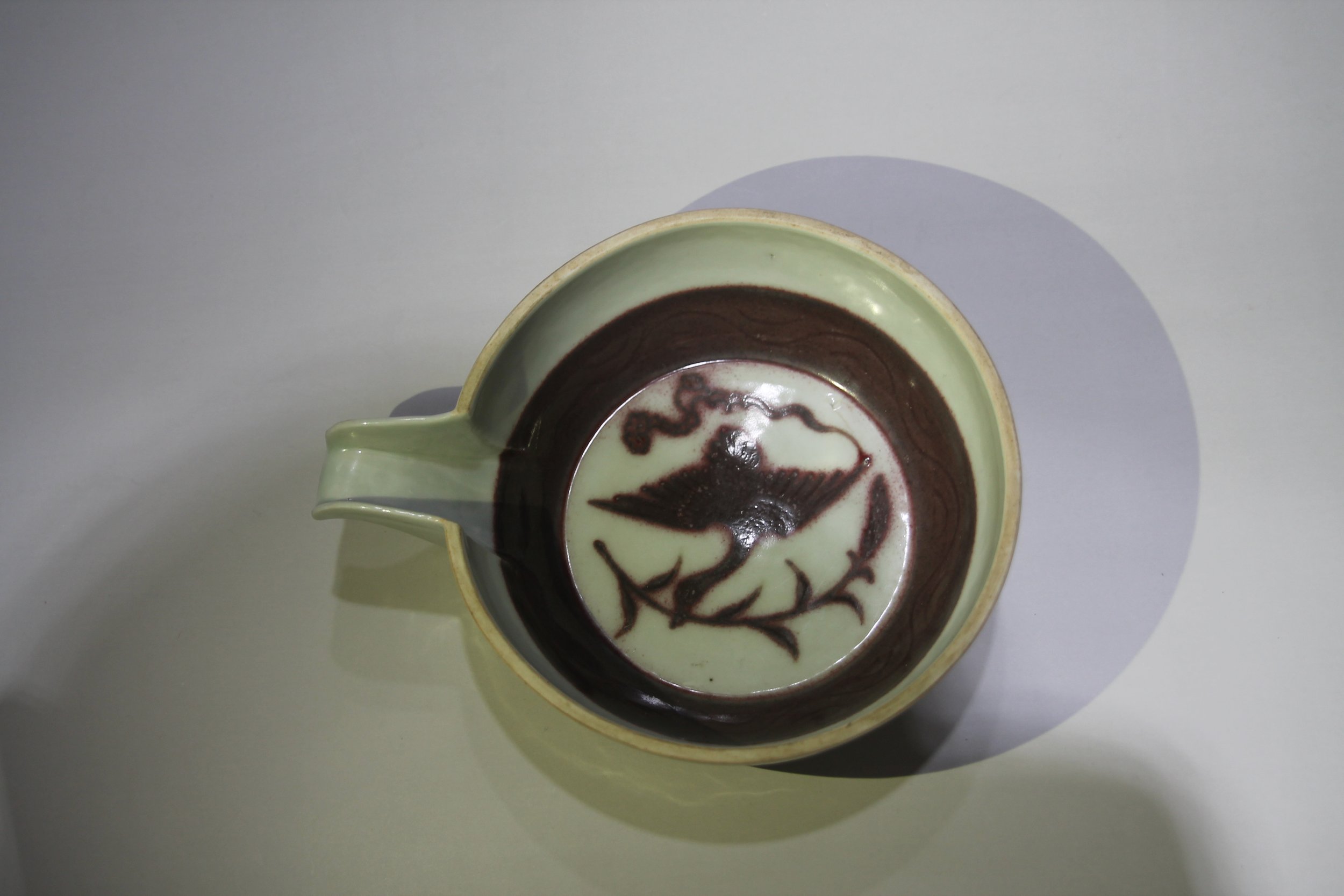 Introduction to the Yuan Dynasty Underglaze Red (Yòulǐhóng) "Wild Geese and Reeds" Decorated Yí (Ewer)