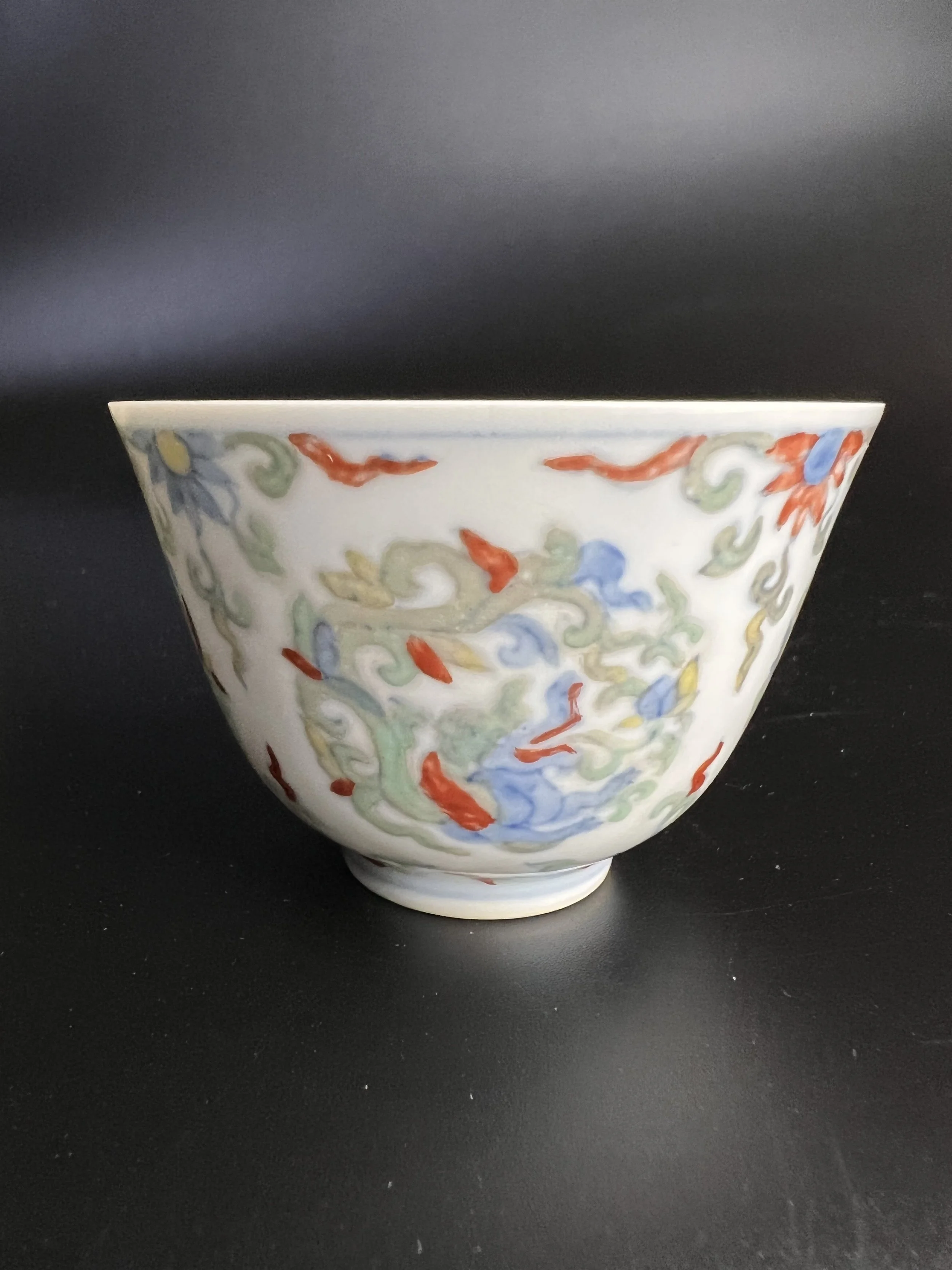 Chenghua Doucai 'Kui Dragon Roundel' Cup