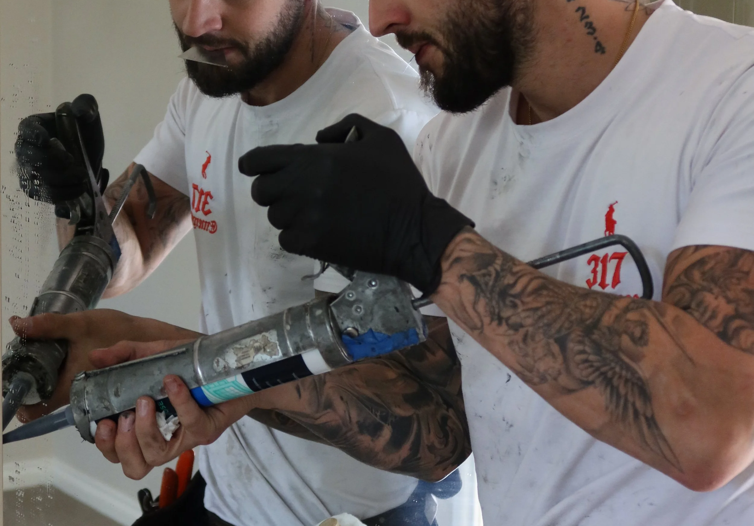 melbourne caulking resealing services man redoing residential home