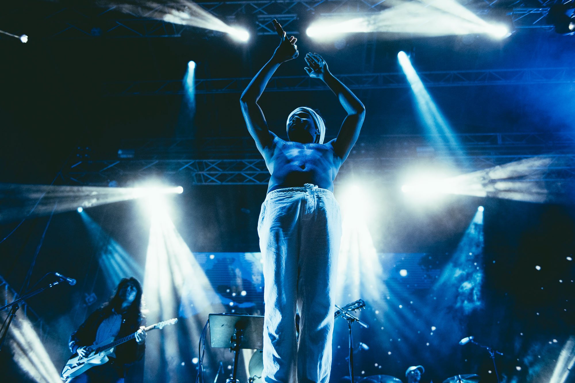 ChildishGambino-ByronBay-CharlieHardy-7.jpg
