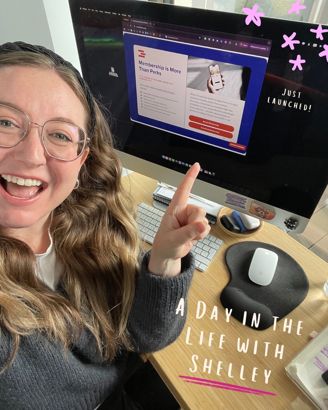 Hellooooooo from @shelleydunville! We thought we'd bring you behind the scenes this week! Ever wonder what a day in a website designer's life looks like? Here's a typical day for me! I like to keep a true schedule, which I know is not too common with