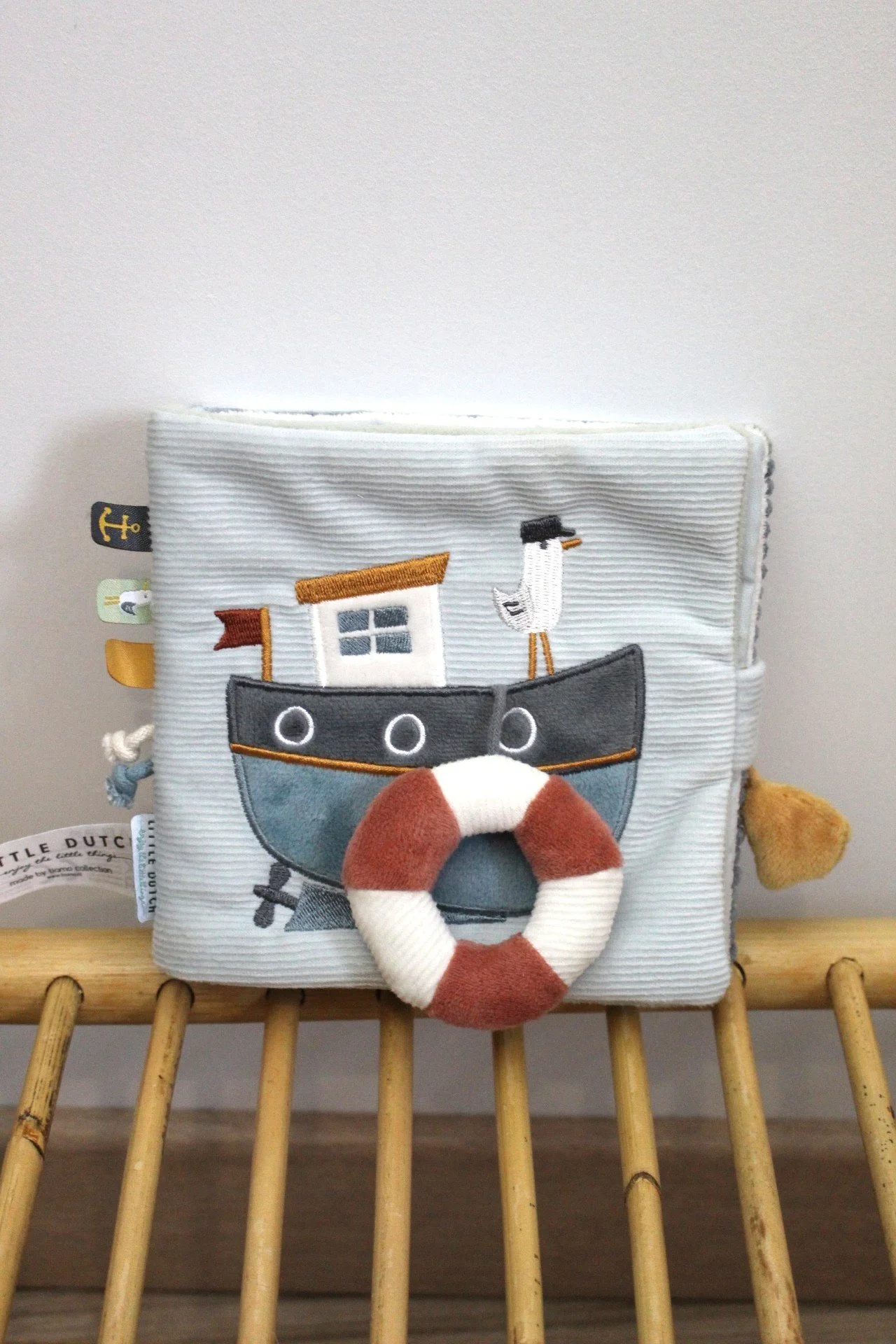 Livre d'activités - Little Dutch