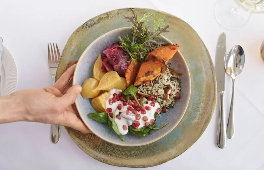 food_mood_sequence_five_strandhotelweissesee_04.jpg.webp