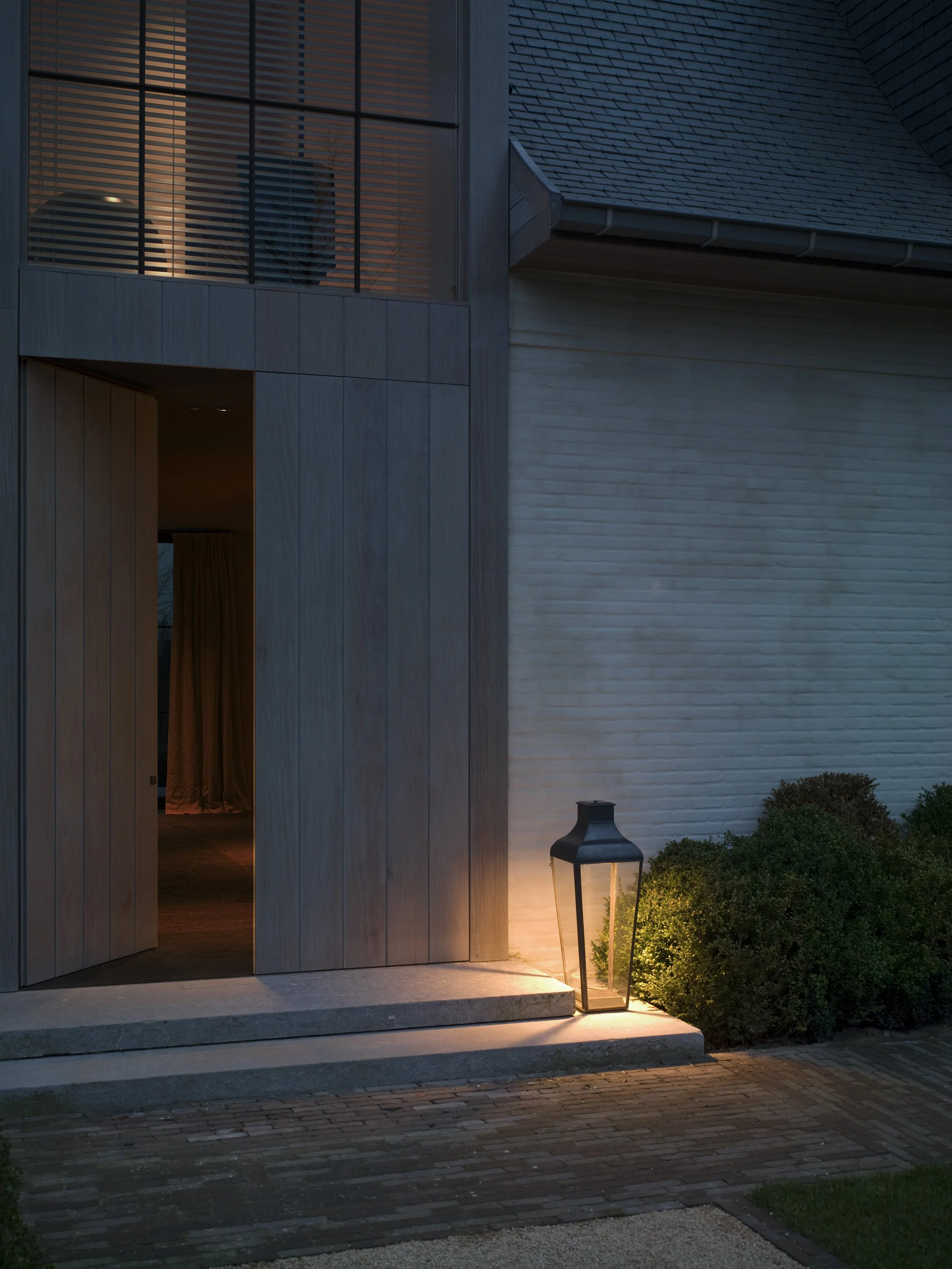 Montrose Floor Dark Bronze in situ.jpg