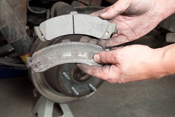 7 Signs Your Brakes Need Replacing