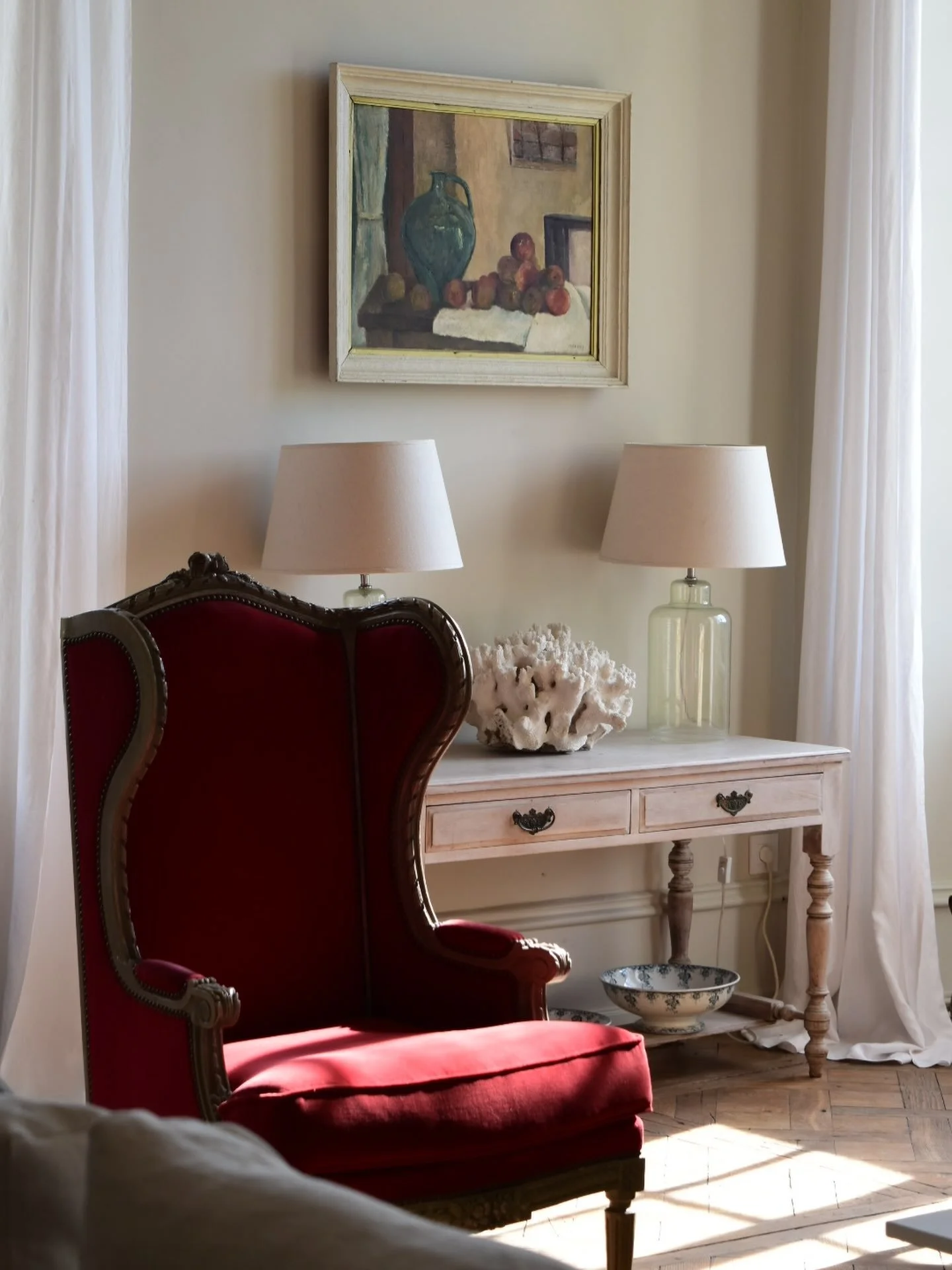 Sunshine in the salon #chateaudechavigny