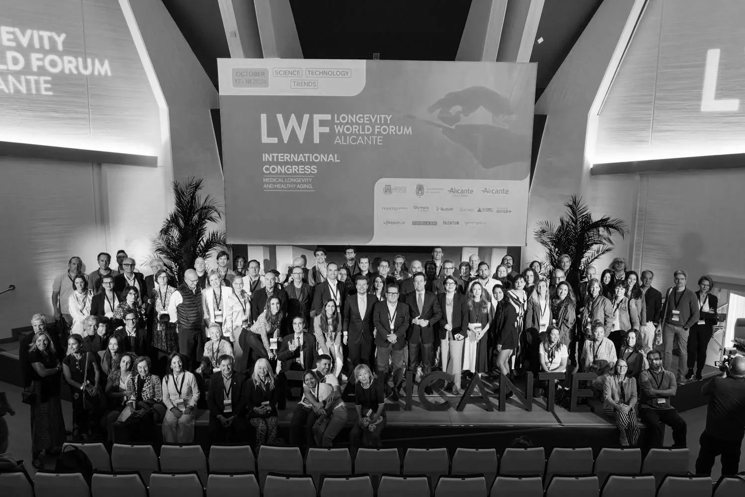 longevity zone en el longevity world forum 2026.jpg