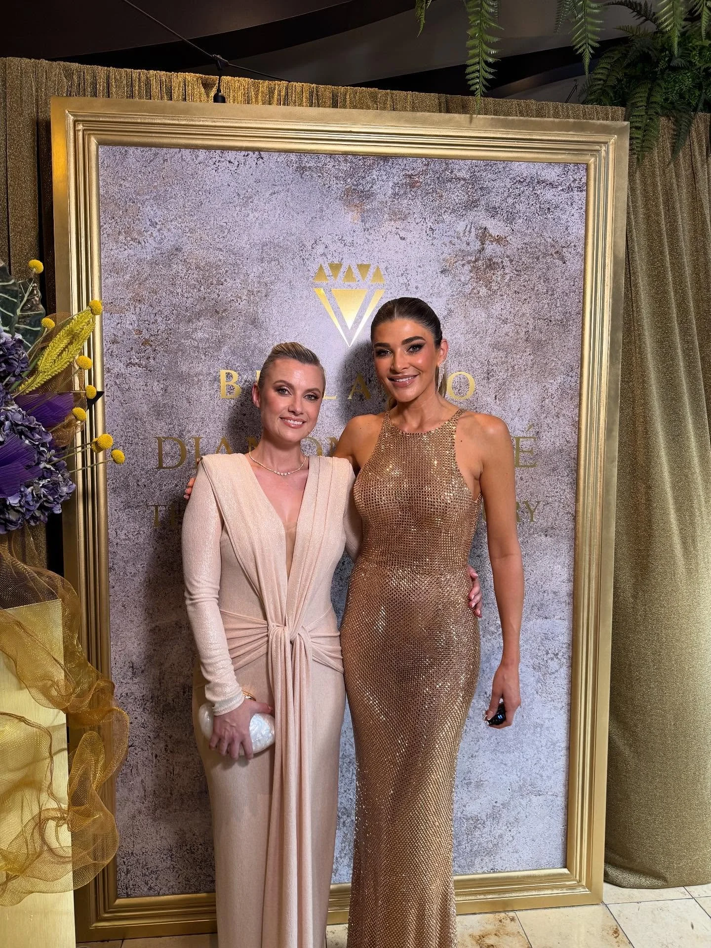 💎💎 D I A M O N D S 💎 💎

@bellagio_jewellers 

a Night filled with Sparkle , The Bellagio Diamond Priv&eacute;

You are the Company You keep, and if You surround Yourself with like minded people or entities, You are bound to improve your worth&hel