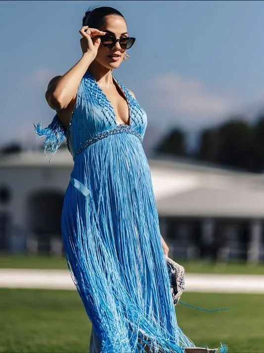 B 💙 B 💙 B 💙

Beautiful 

Blue 

Baby Bump 💙

The Stunning @natasha_joubert , in a custom @anelbothac , Fringe Gown for the @volvocarsa Standardbank Polo 

Fringe is such a versatile Element to work with, and I feel about fringe, as I do ostrich f