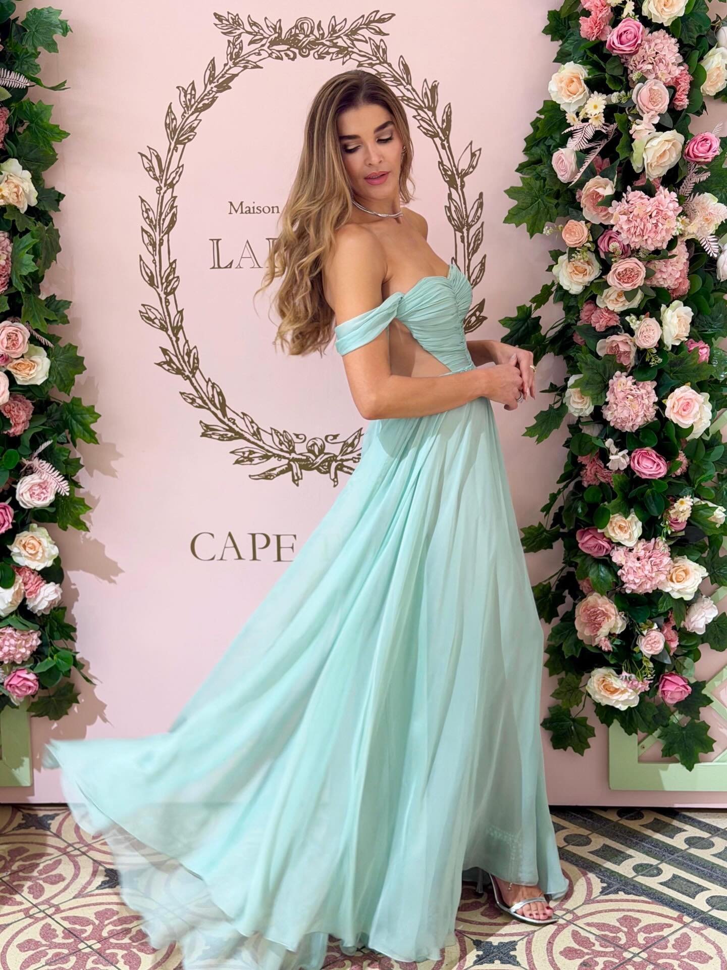 SUMMER BREEZE 

@vanessa_carreira in a Soft Green , chiffon @anelbothac gown&hellip; 

For the official opening of @laduree_rsa 🤩 🧁🍰

#ladur&eacute;e #couture #flowydress #lovecouture #beautifull