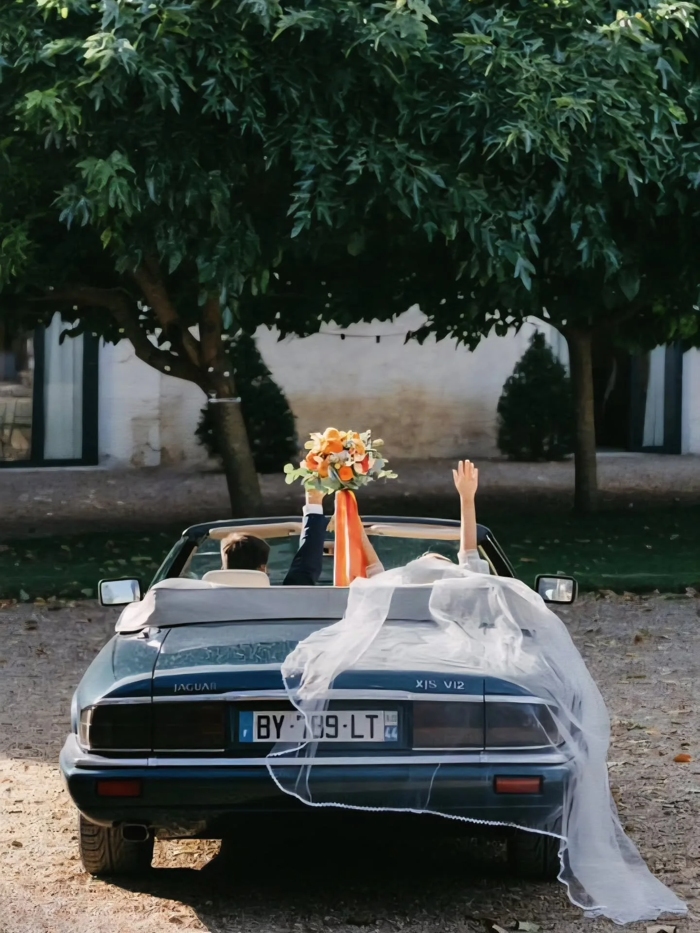 Avis aux futurs mari&eacute;s 🤍
La saison estivale 2025 &eacute;tant termin&eacute;e c&rsquo;est votre tour d&rsquo;organiser votre belle journ&eacute;e !

Et, bonne nouvelle,  il me reste de la disponibilit&eacute; pour la saison hivernale et l&rsq
