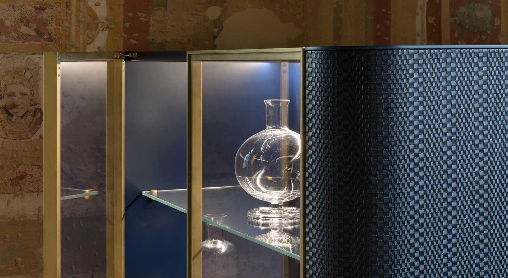 memories-display-cabinet-2.jpg
