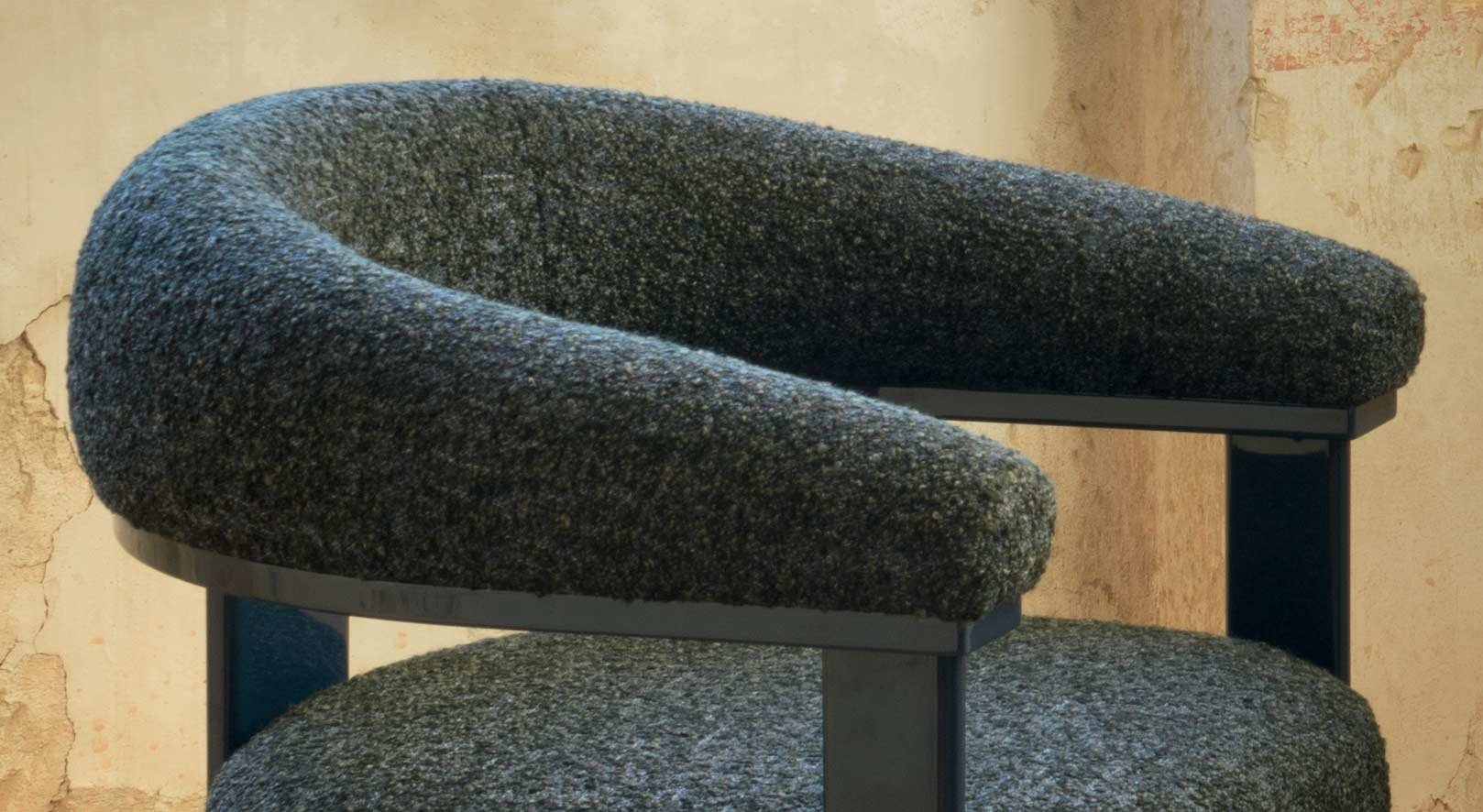 twilly-chair-with-arms-2.jpg