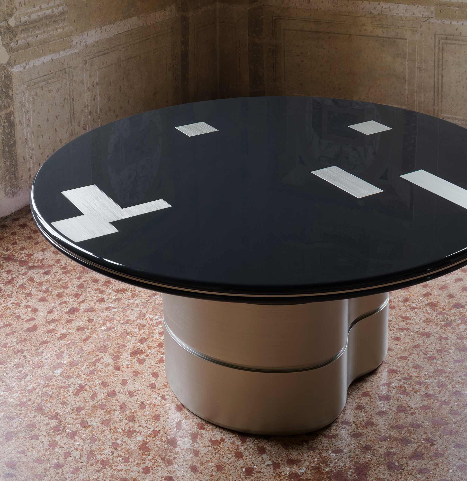 DOMINO_top-dining-tables-hero-image-1.jpg