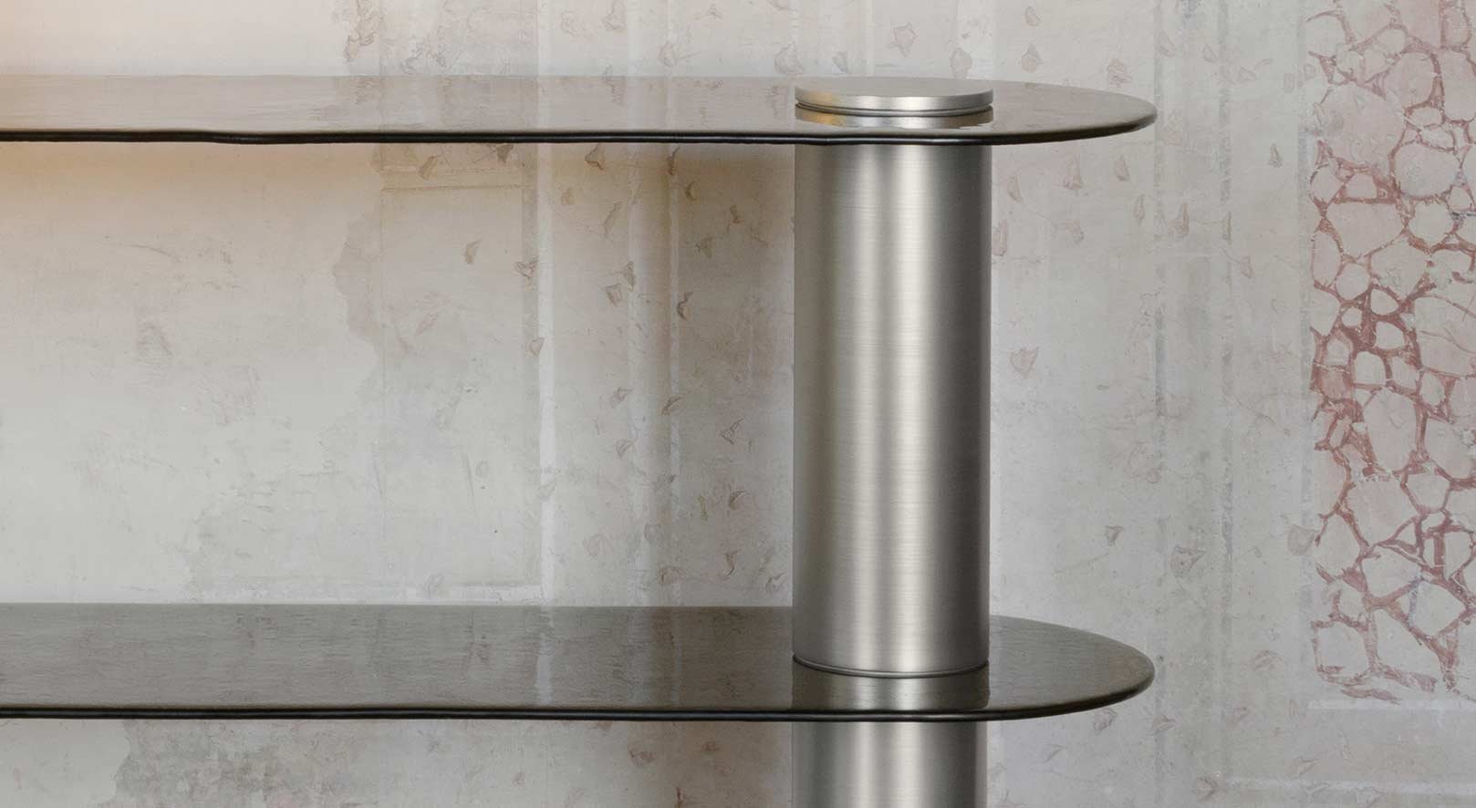 Montreal Console 2.jpg